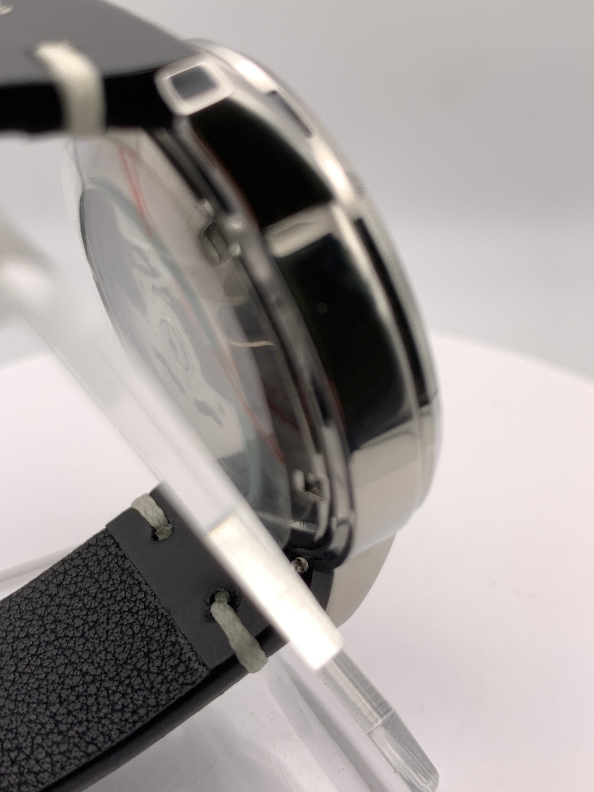 Moonwake. 38mm stainless steel case. Sapphire crystal. Seiko NH38.