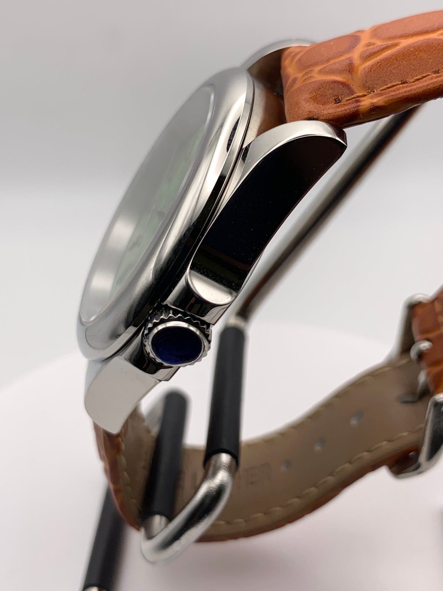 Second Nature 1.1 - 39mm stainless steel case. Sapphire crystal. Seiko NH35.