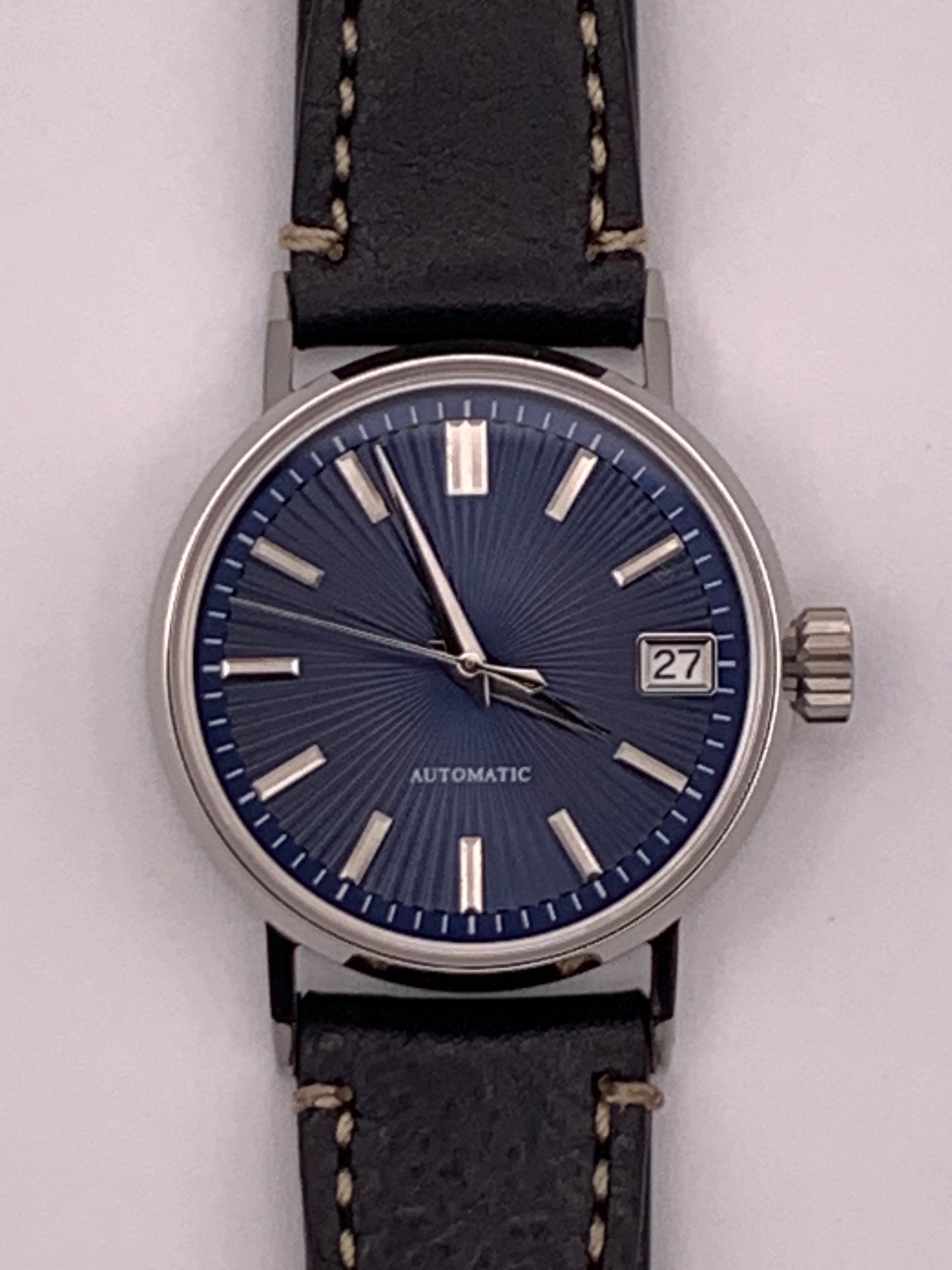 Vanishing Point. 33mm minimalist stainless steel case. Sapphire crystal. Seiko NH35.