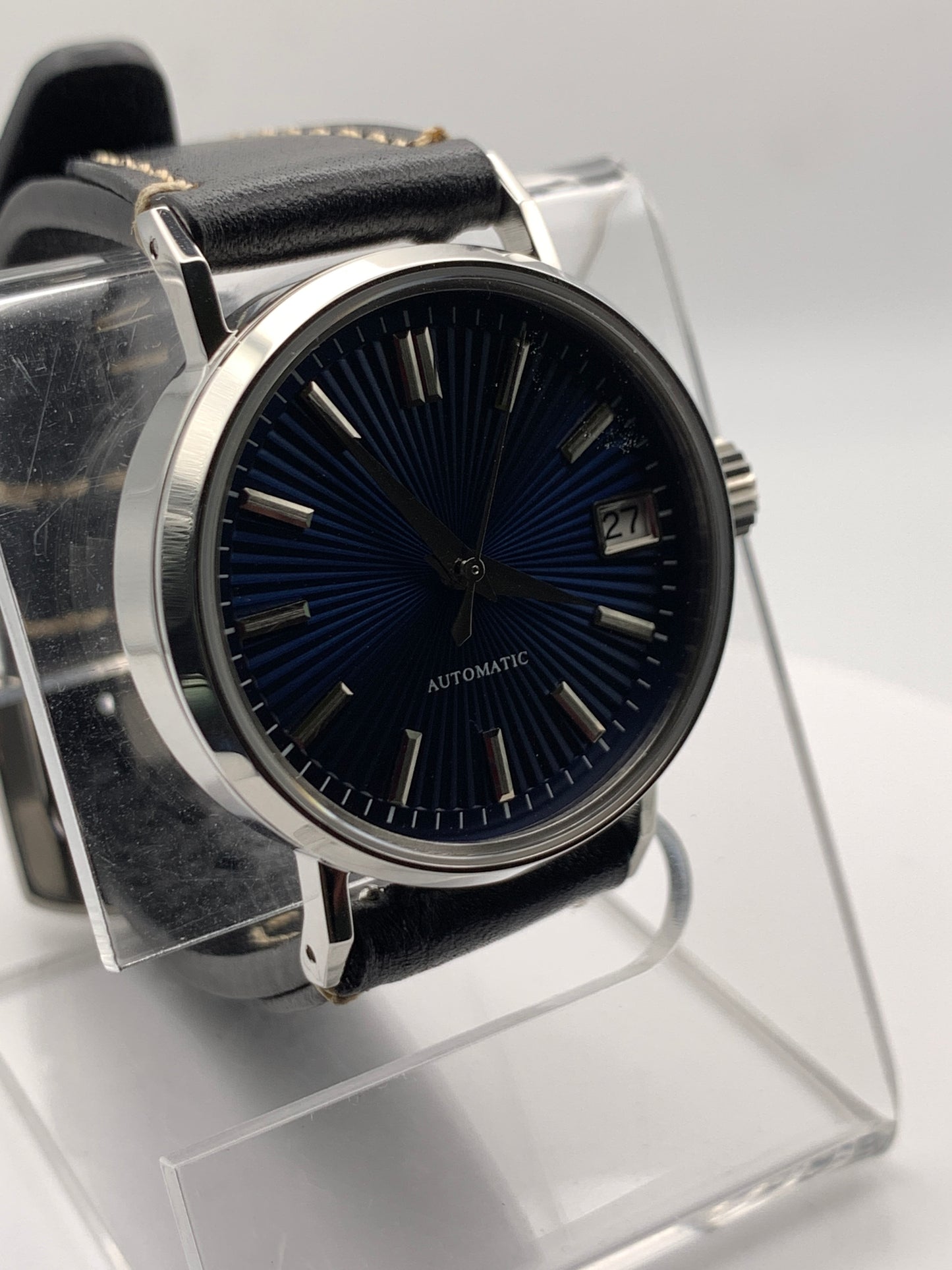 Vanishing Point. 33mm minimalist stainless steel case. Sapphire crystal. Seiko NH35.