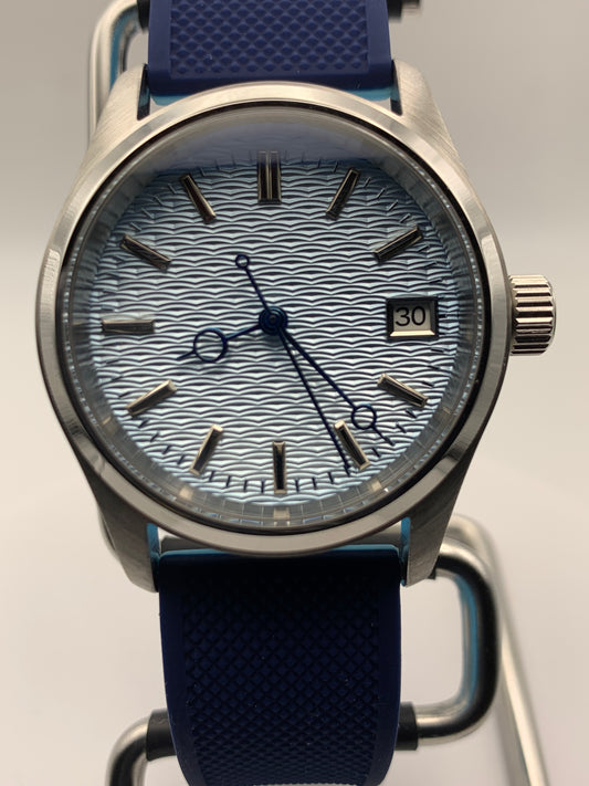 Frosty. 36mm Stainless steel case. Sapphire crystal. Seiko NH35.
