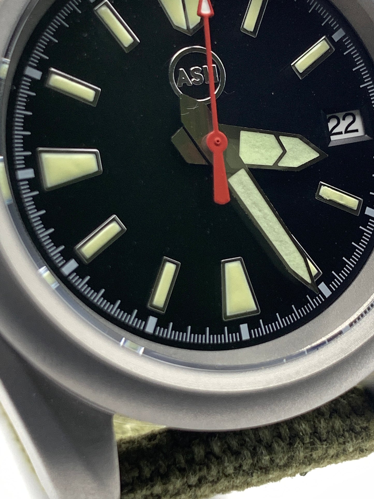 Outrider. 38mm bead blasted stainless steel. Crown at 3.8.  Sapphire crystal. Seiko NH35.