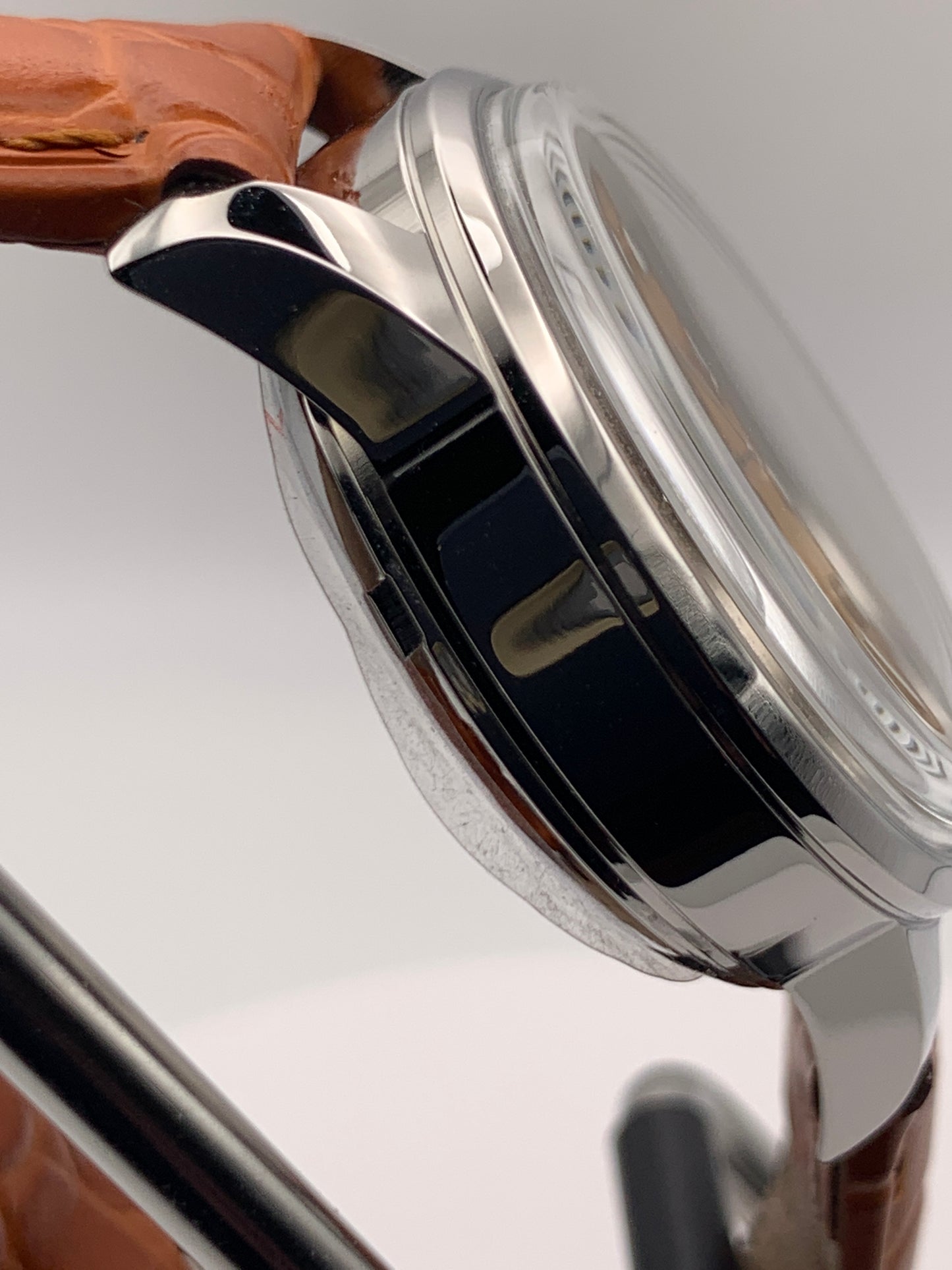 Iron Pyrite 1.1 - 33mm stainless steel case. Acrylic domed crystal. NH35 automatic.