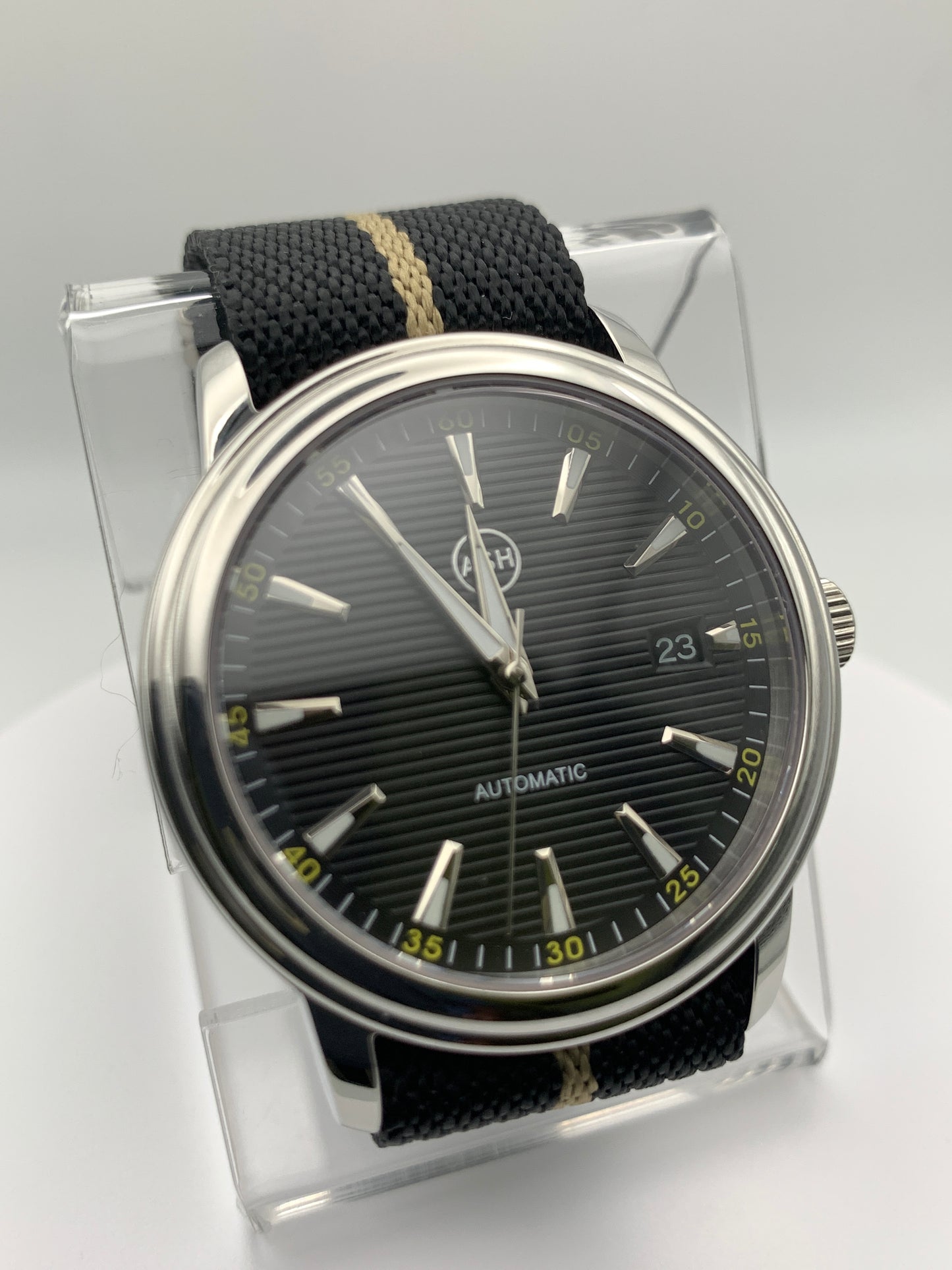 40mm Black shutter sport watch.