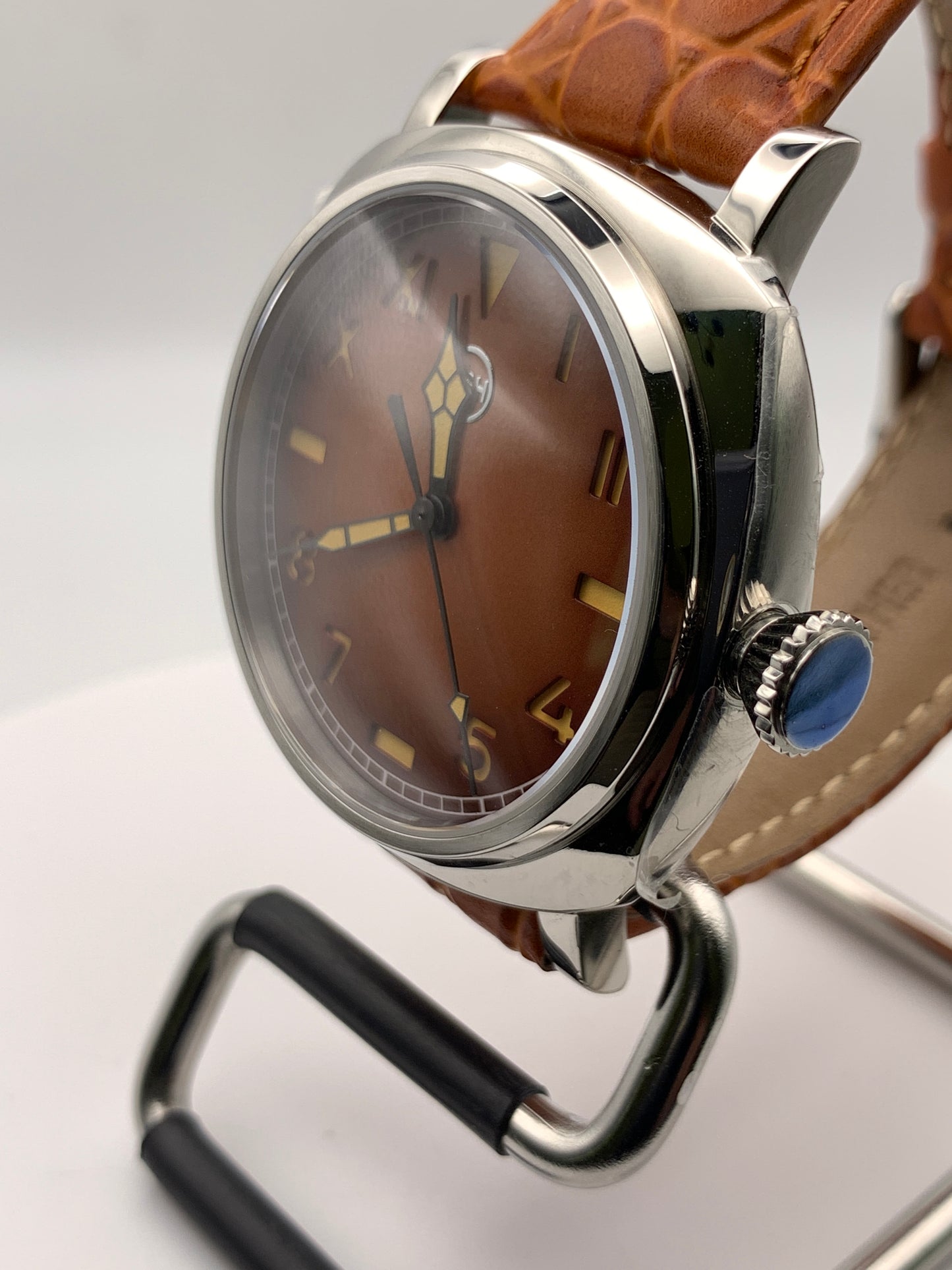 Wayfarer. 44mm stainless steel case.  Sapphire crystal. Sandwich dial. Seiko NH38.
