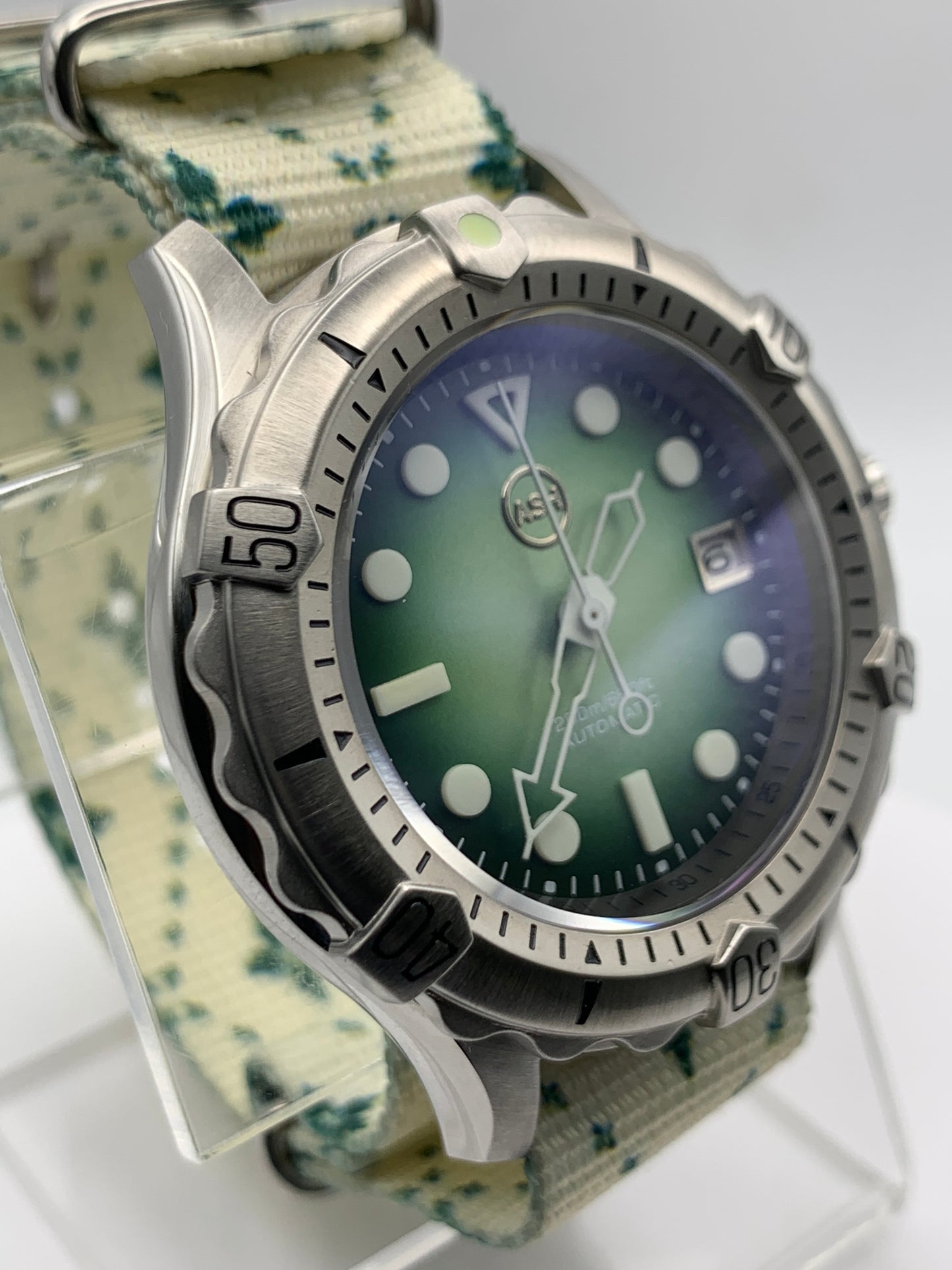 Thymekeeper.  42mm Stainless steel case.  Sapphire crystal. Seiko NH35.