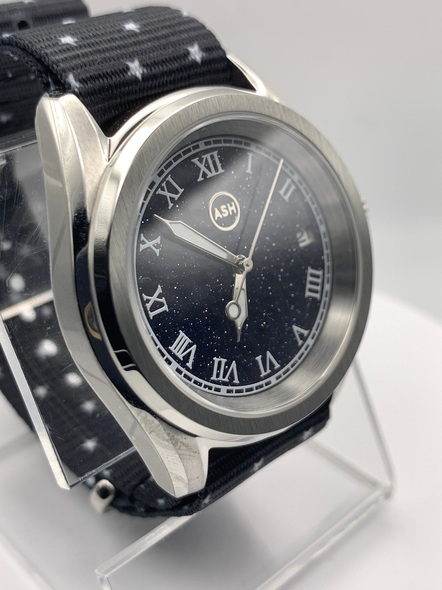 Sagan. 38mm Stainless Steel. Sapphire crystal. Seiko NH35.
