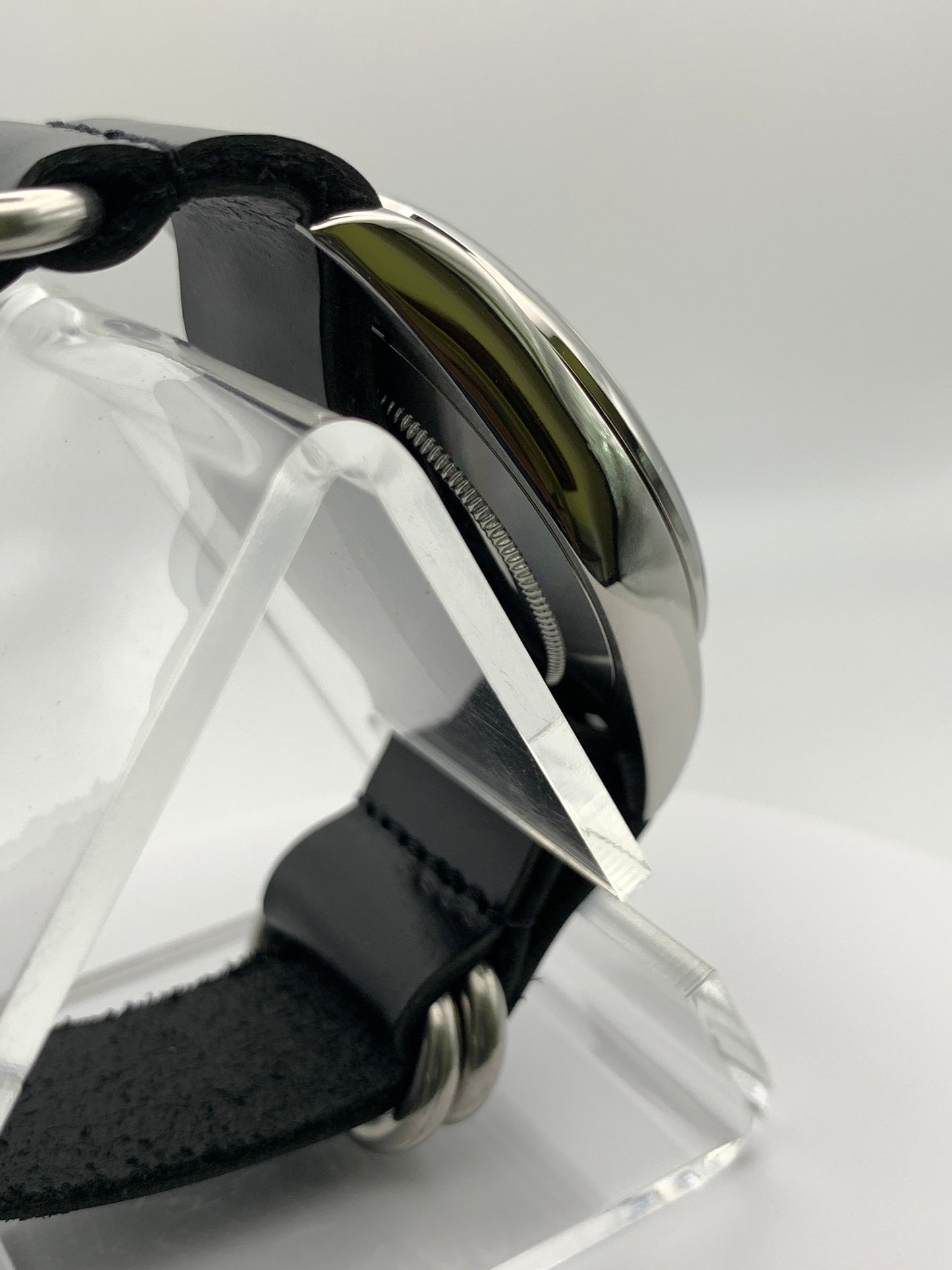 39mm Black and vintage yellow field watch.