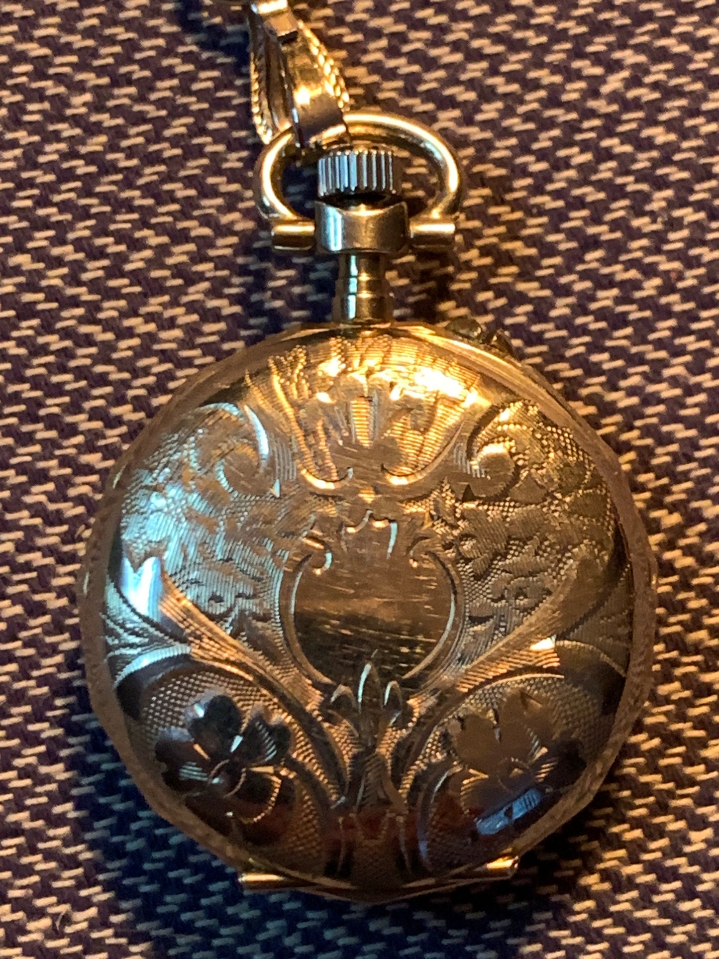 ‘Sold - Amuse-bouche. 30mm pocket / necklace watch. NOS Argentan alloy case and hand painted enamel dial. Sapphire crystal. Miyota 2036. 24” sterling necklace.