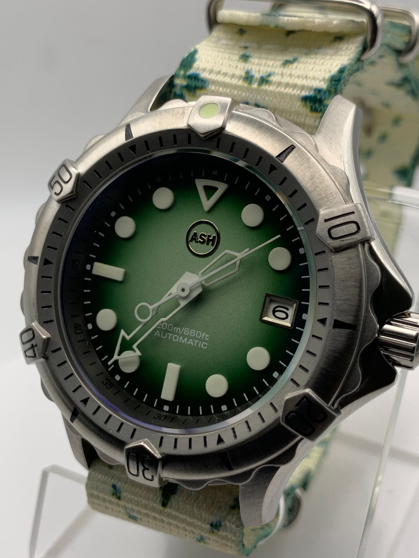 Thymekeeper.  42mm Stainless steel case.  Sapphire crystal. Seiko NH35.