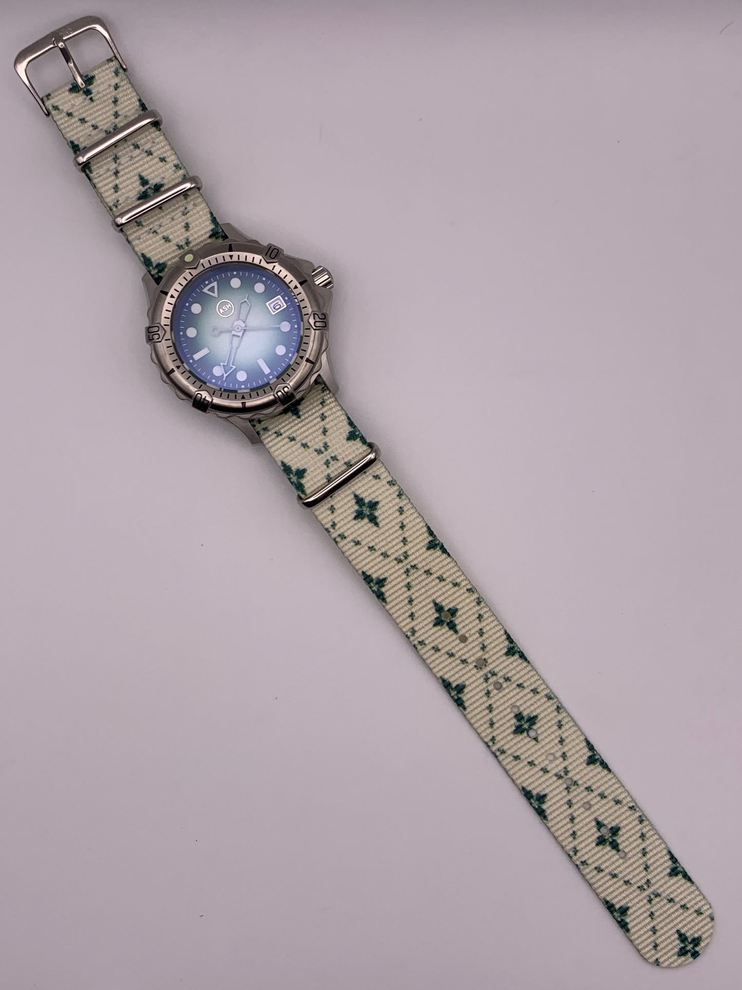 Thymekeeper.  42mm Stainless steel case.  Sapphire crystal. Seiko NH35.