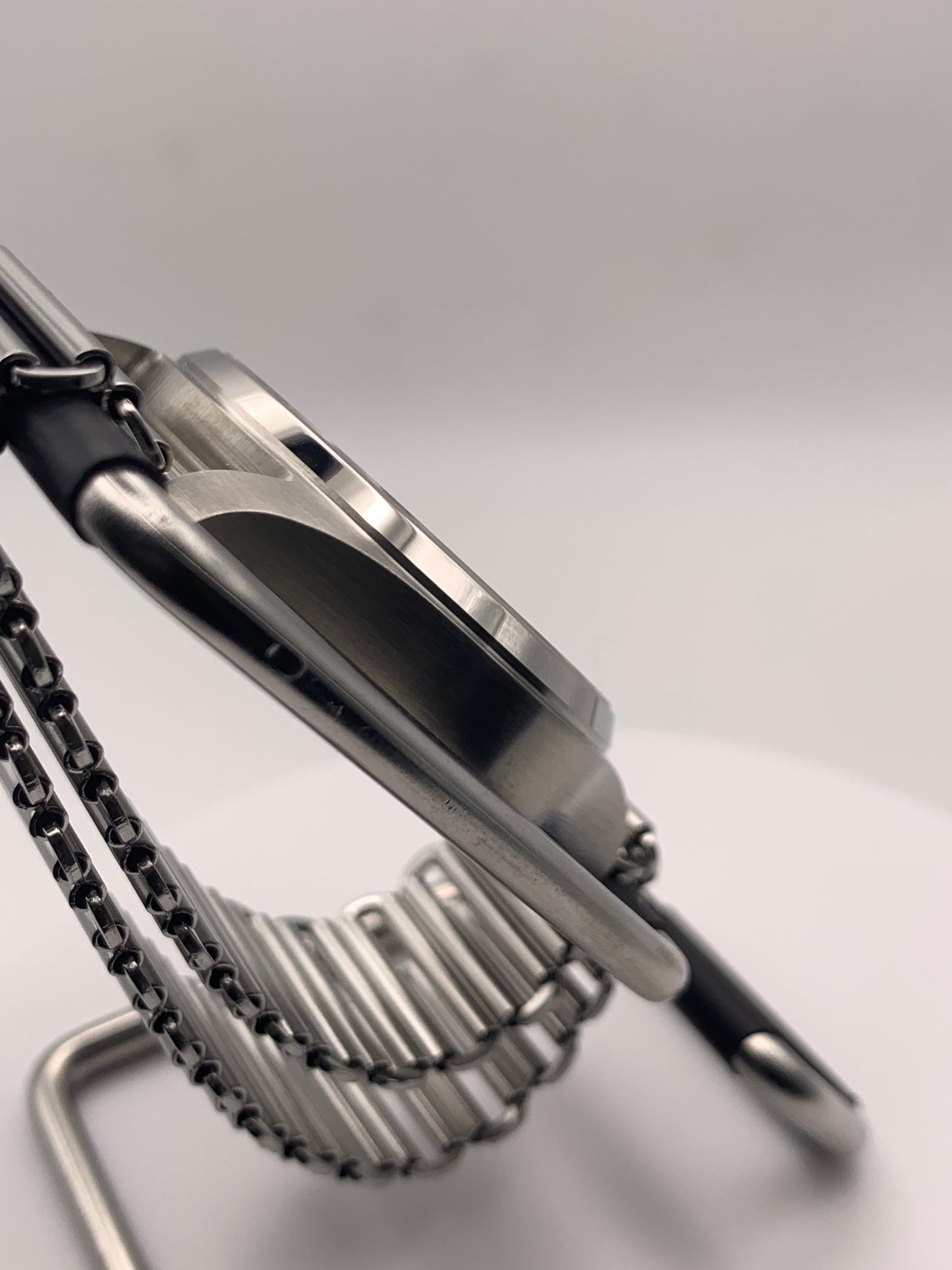 OGCola - Vanilla. 40mm stainless steel. Sapphire crystal. Seiko NH35