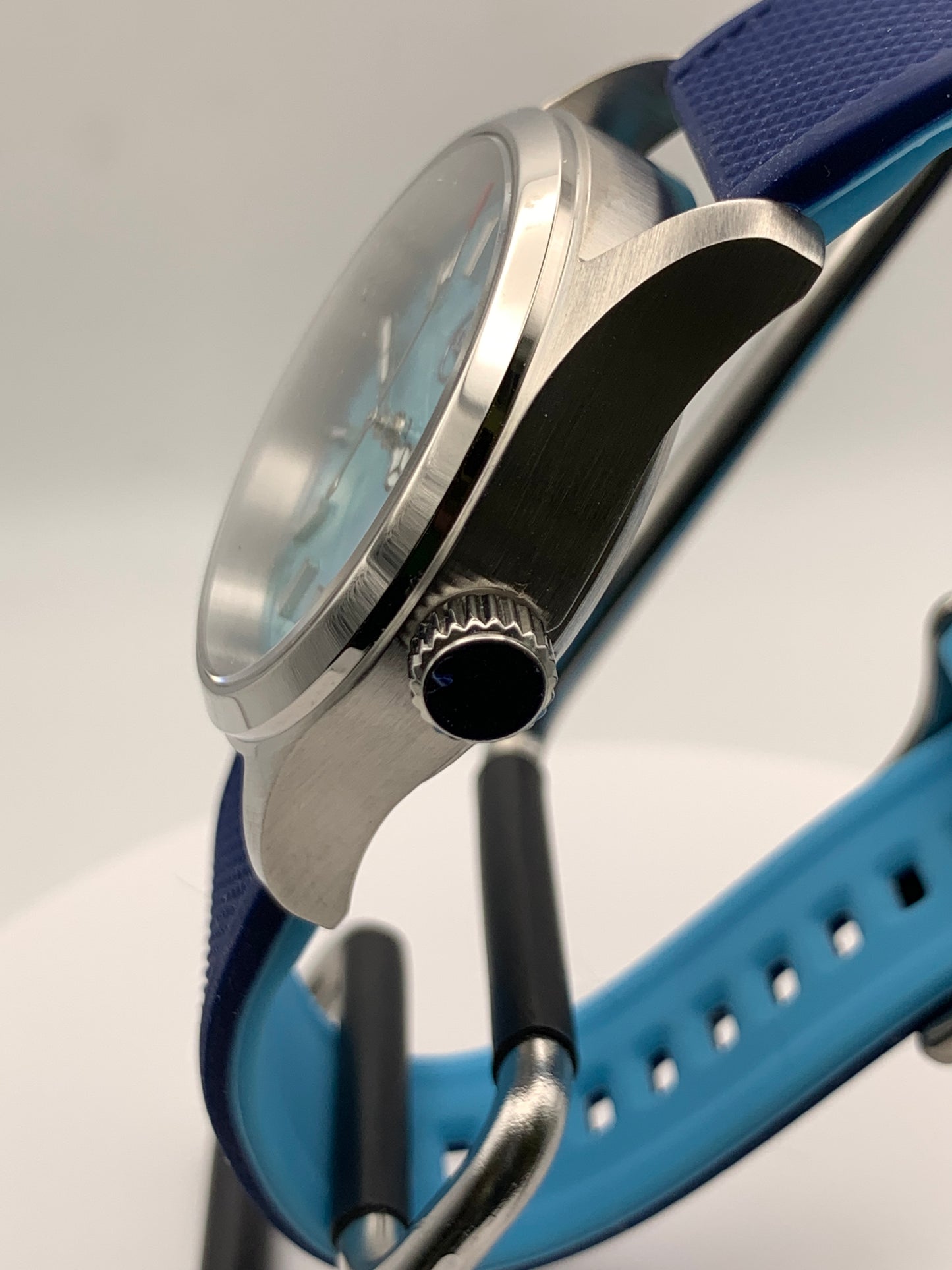 Cumulus. 36mm Stainless steel. Sapphire crystal. Seiko NH35.