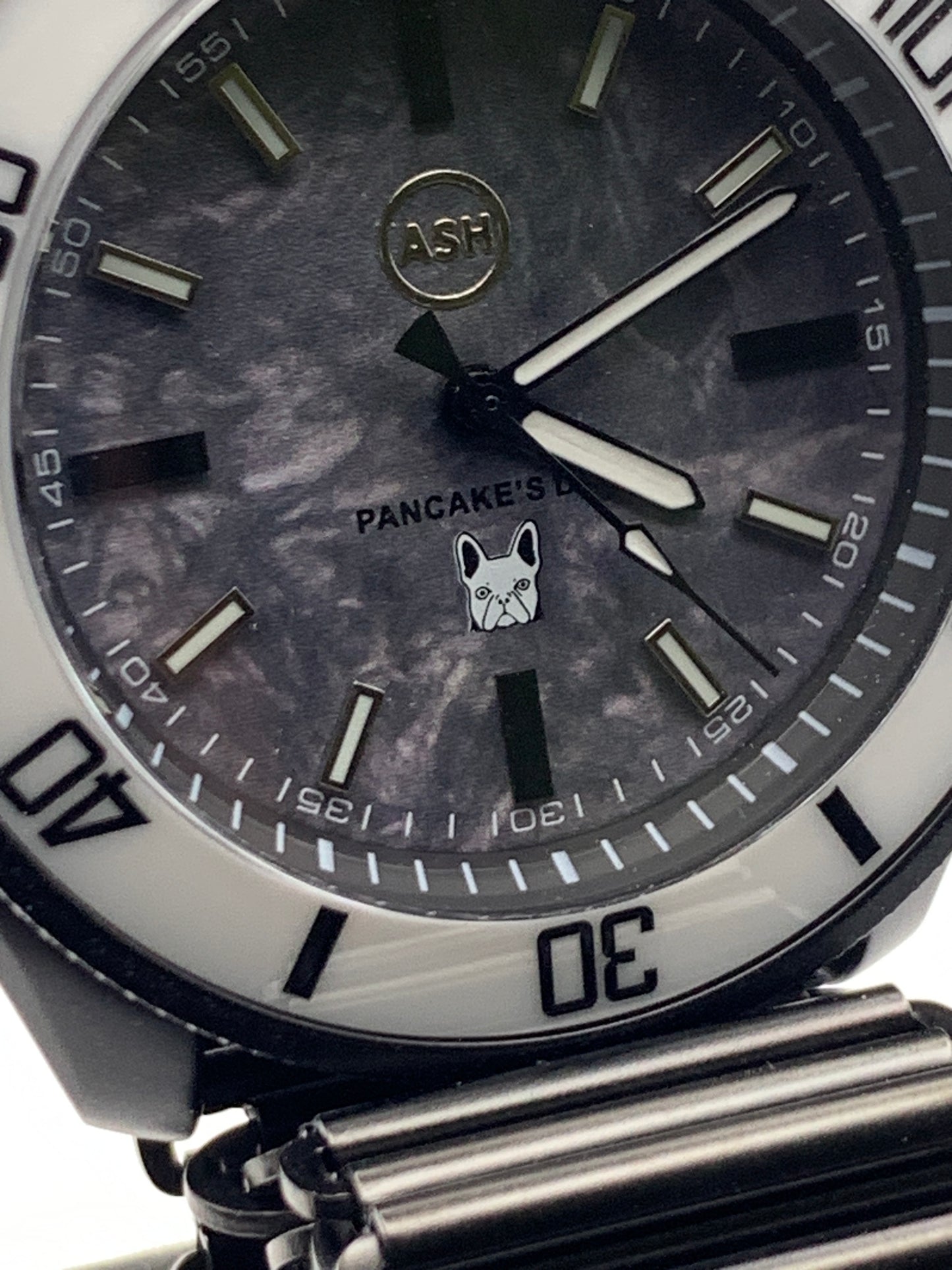Jason Tribute #4 - 40mm PVD coated stainless steel. Sapphire crystal. Custom dial. Seiko NH38. 5 straps pictured included.