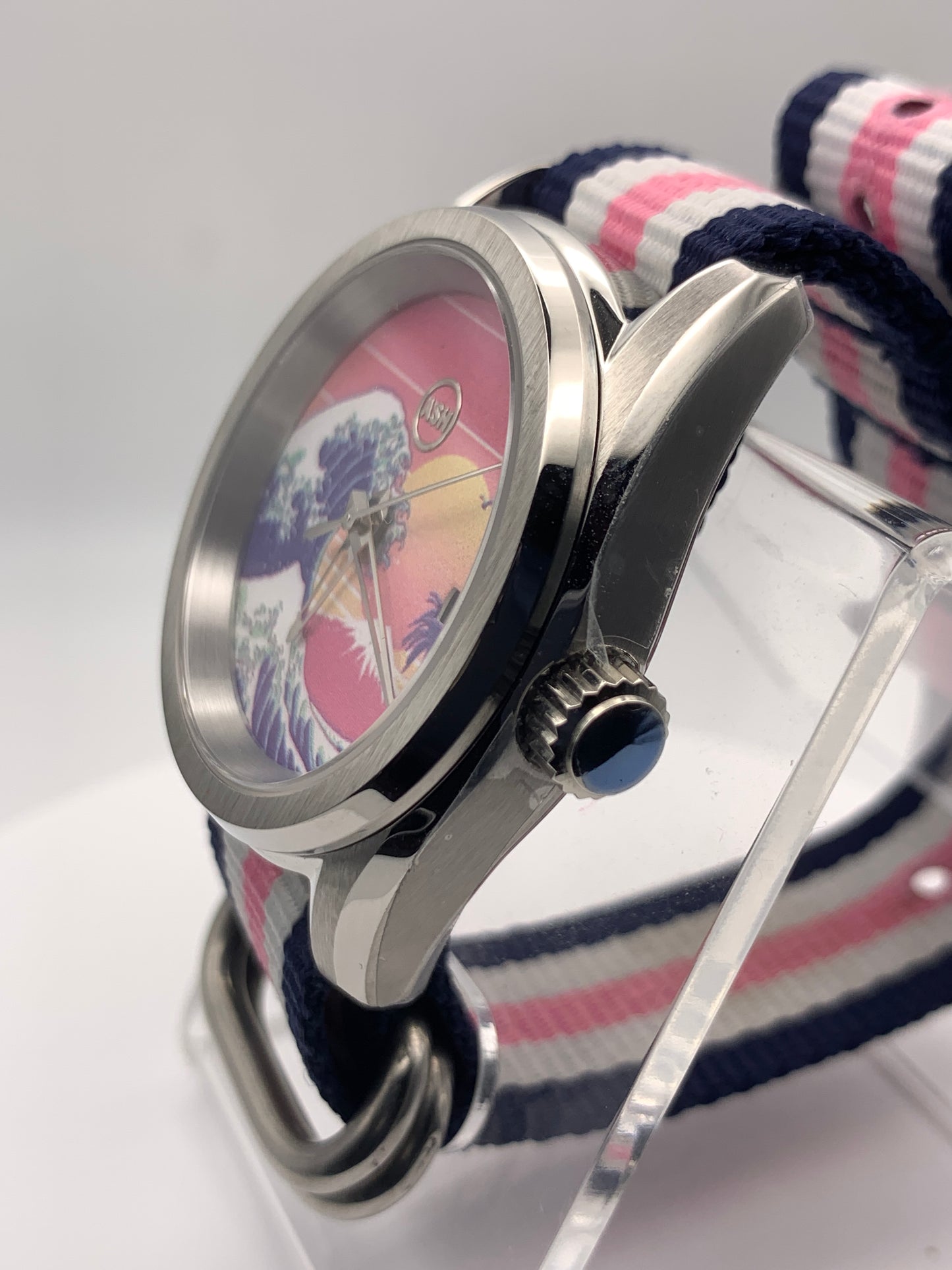 OGCola - Fruit Punch. 38mm Stainless steel. Sapphire crystal. Seiko NH35.