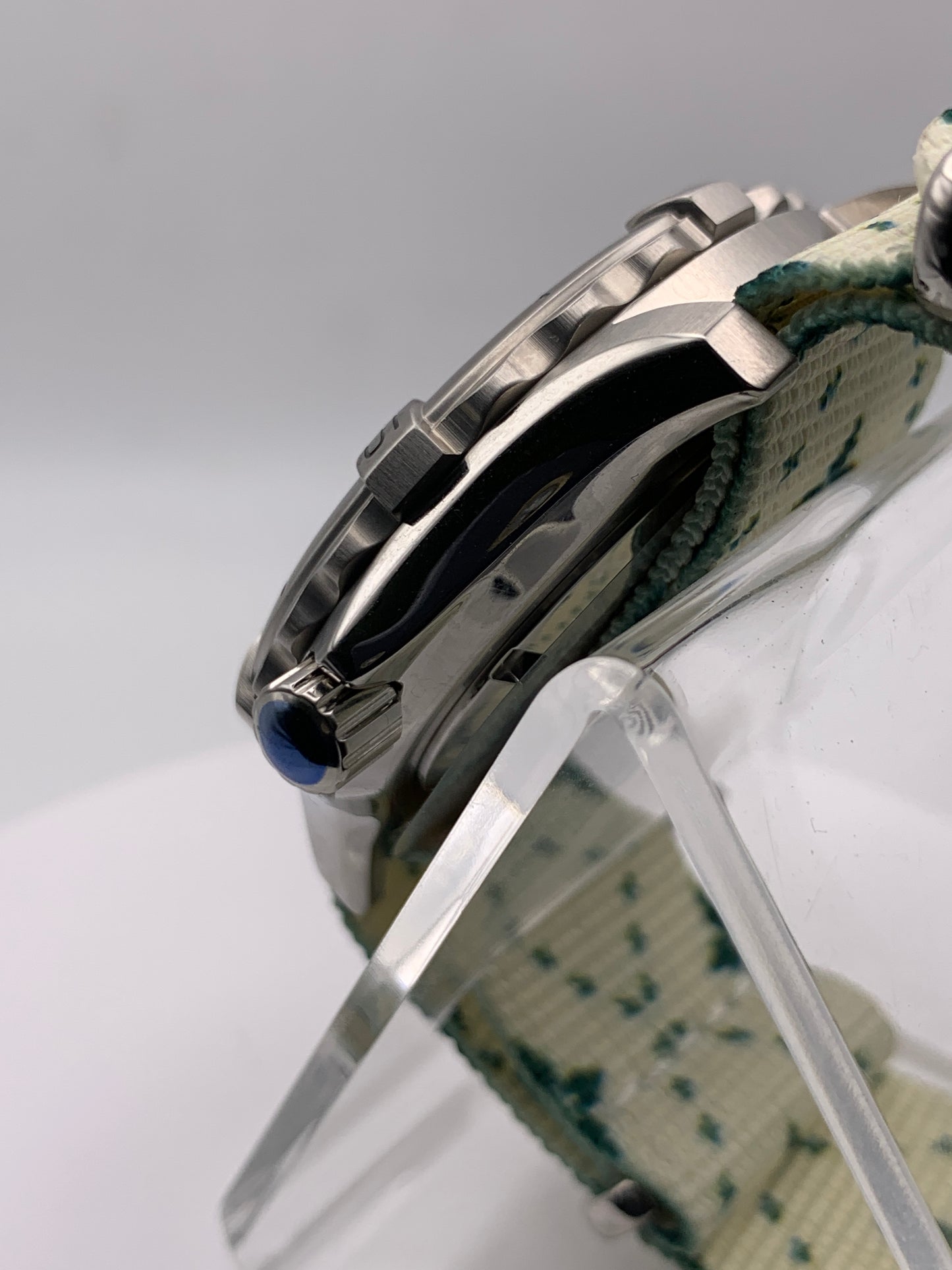 Thymekeeper.  42mm Stainless steel case.  Sapphire crystal. Seiko NH35.
