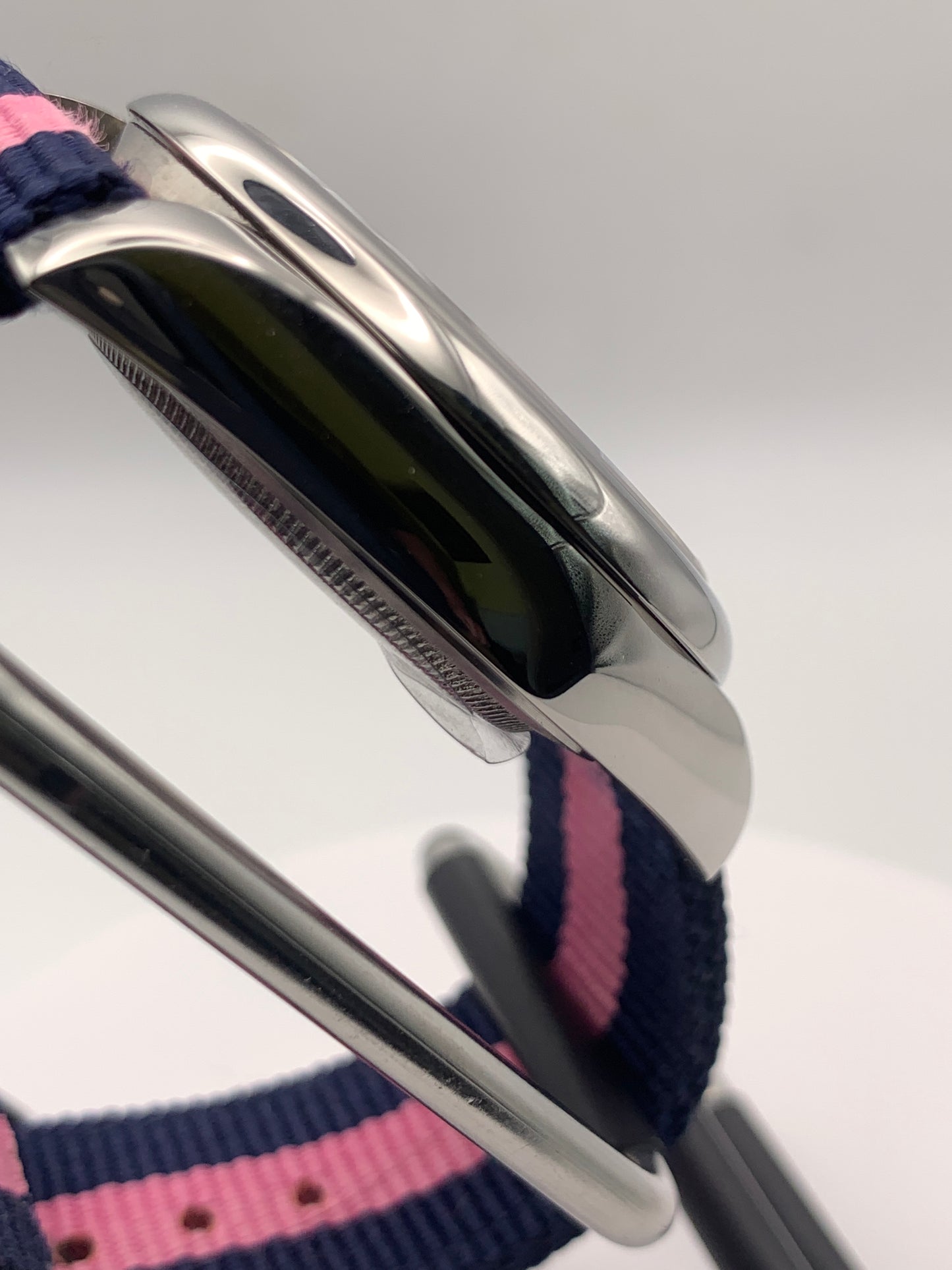 Charlotte. 39mm Stainless steel. Sapphire crystal. Seiko NH35.