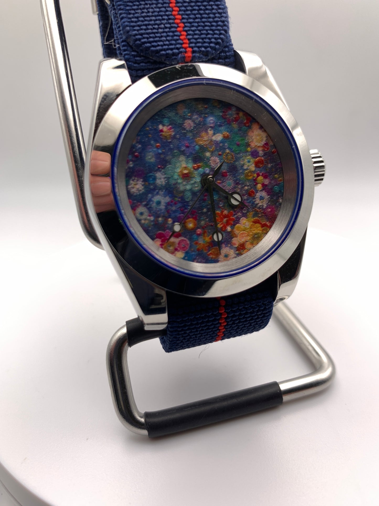 Midnight Impression. 39mm Stainless Steel.  Sapphire crystal. Seiko NH38.