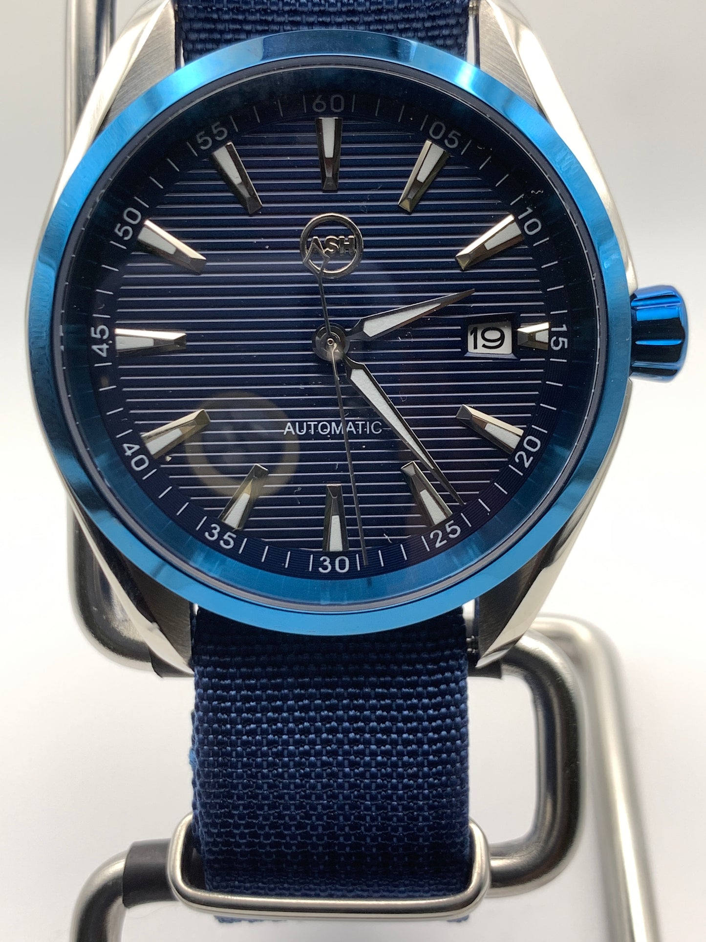 Eventide. 39mm Blue and silver stainless steel. Sapphire crystal. Seiko NH35.