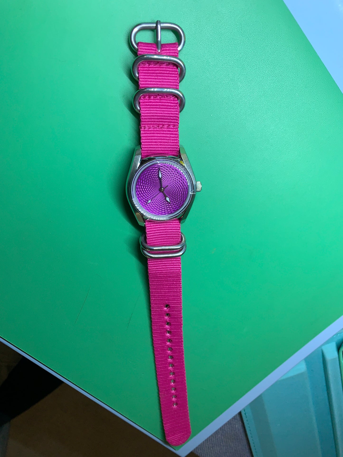 Brandy 1.3 - 38mm Stainless steel. Double dome sapphire with AR. Seiko NH38.