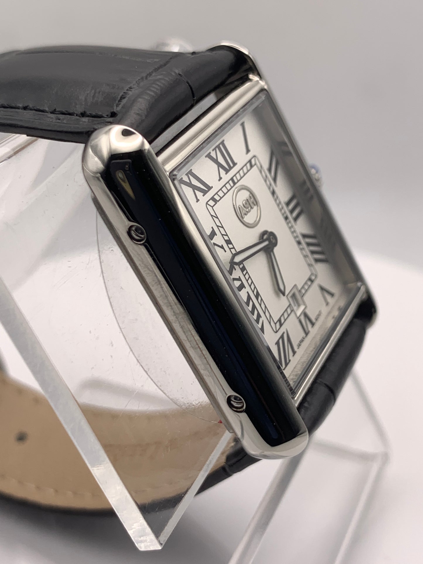 Well Rounded. 8.7mm thick. 26mm stainless steel case. 34mm lug to lug. Seiko VJ24 quartz movement.