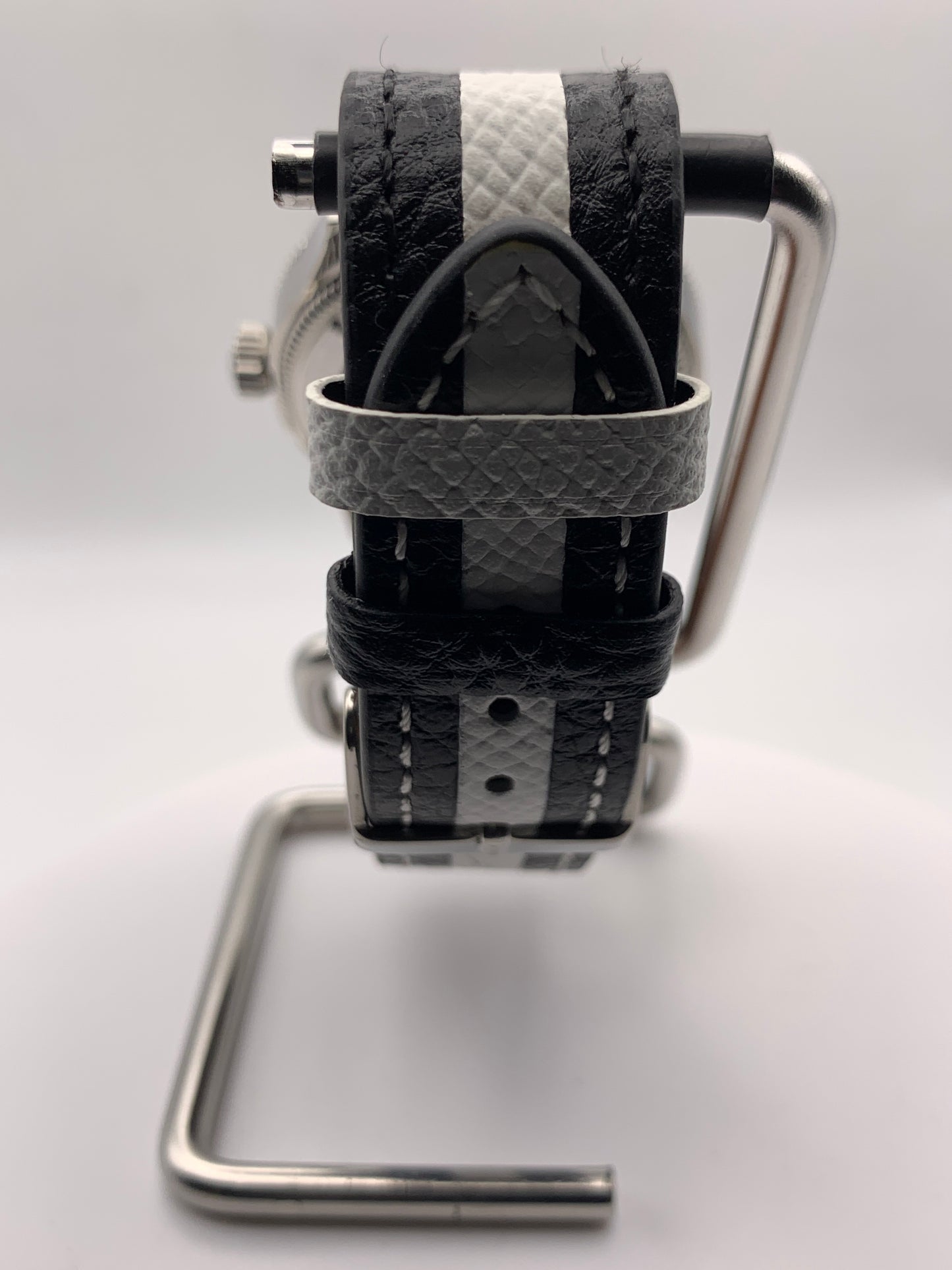 Thereabouts - One hand watch. 38mm coin edged stainless steel case. Enamel dial. Boxed K-1 crystal. Exhibition case back with blue custom rotor. Seiko NH38.