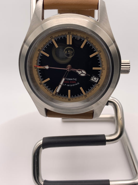 Bluto. 39mm Stainless steel case. Sapphire crystal. NH35 automatic.