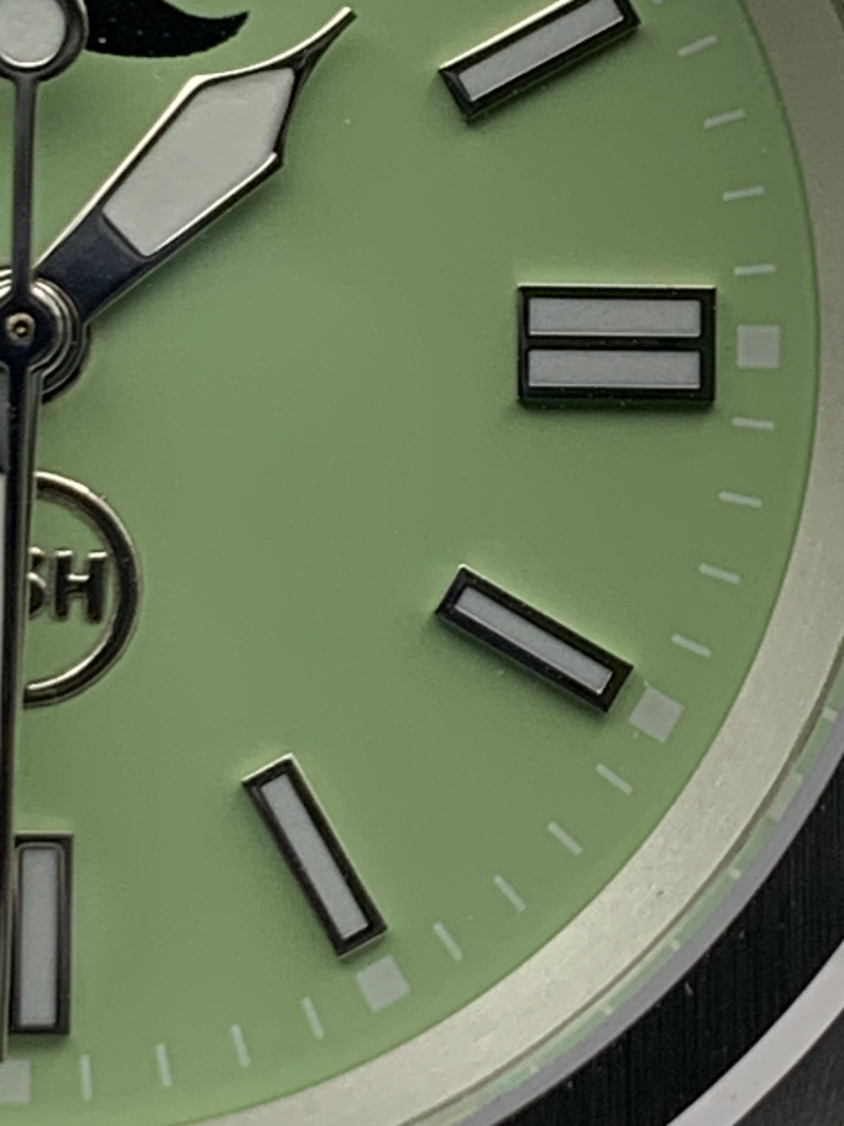 Mustachio 1.1 - 38mm Stainless steel.  Sapphire crystal with AR. Seiko NH38.