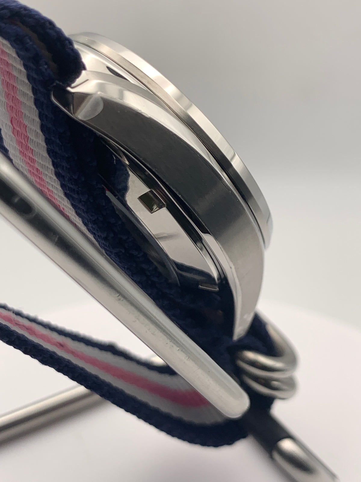 Fruit Punch 1.1 - 38mm Stainless steel. Sapphire crystal. Seiko NH35.