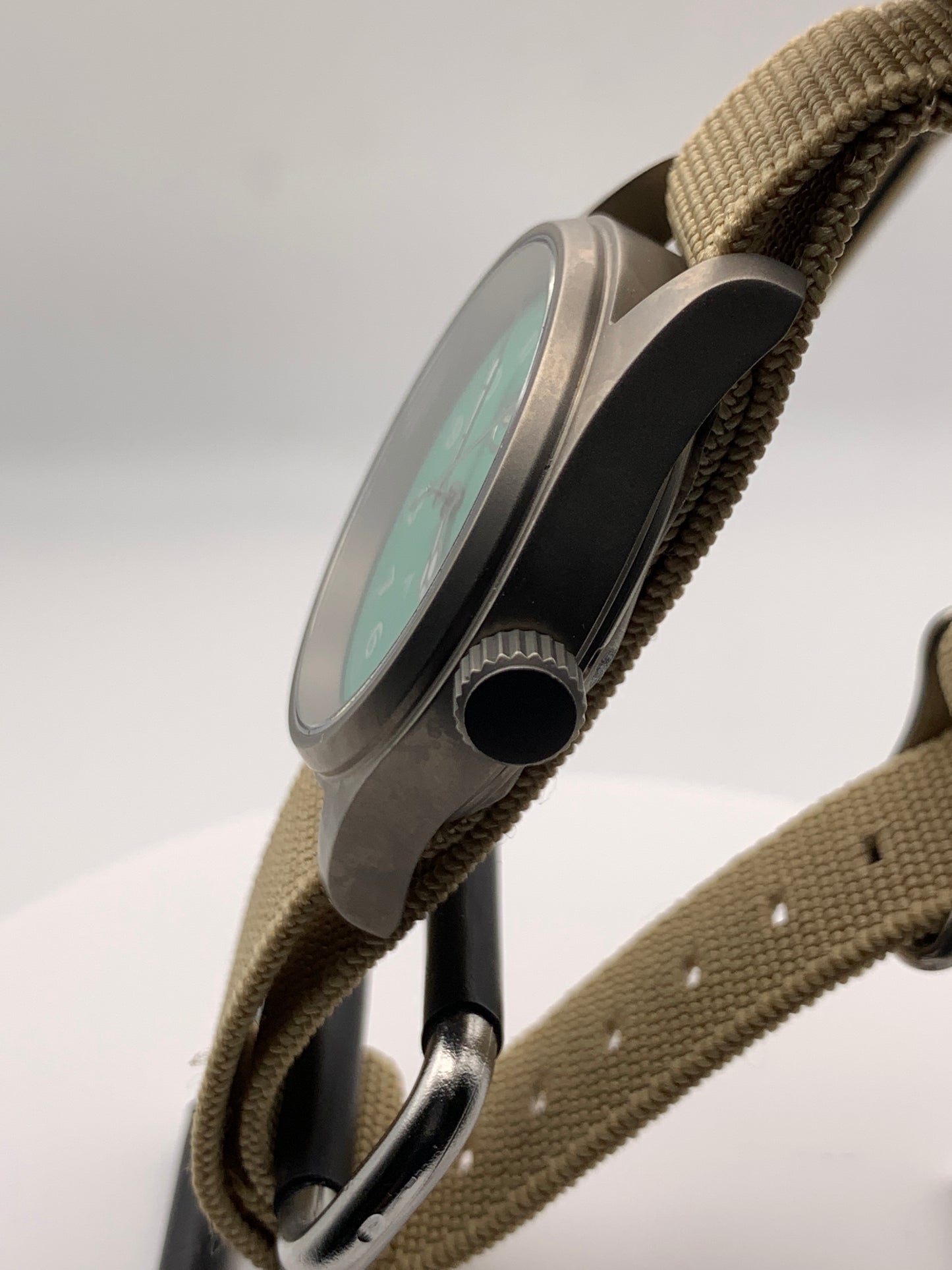 Iris. 36mm Titanium case. 11mm thick. Sapphire crystal. Seiko VH31 mecha-quartz.