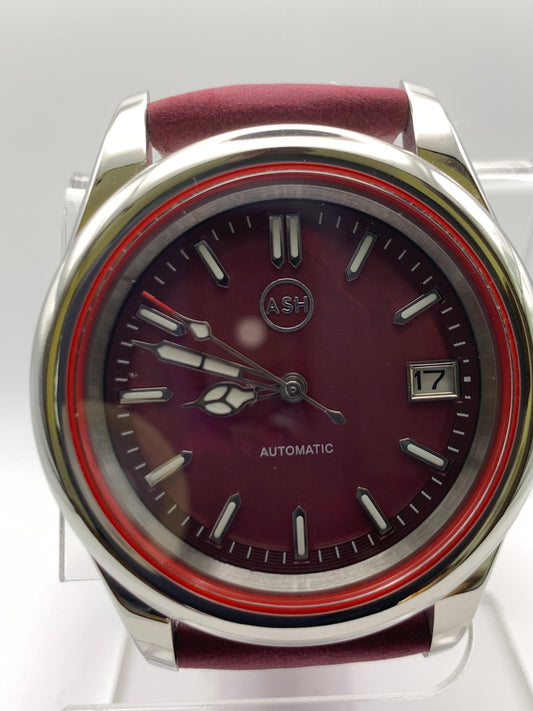 Rosie. 39mm Stainless steel. Mother of pearl dial. Sapphire crystal. Seiko NH35 automatic.