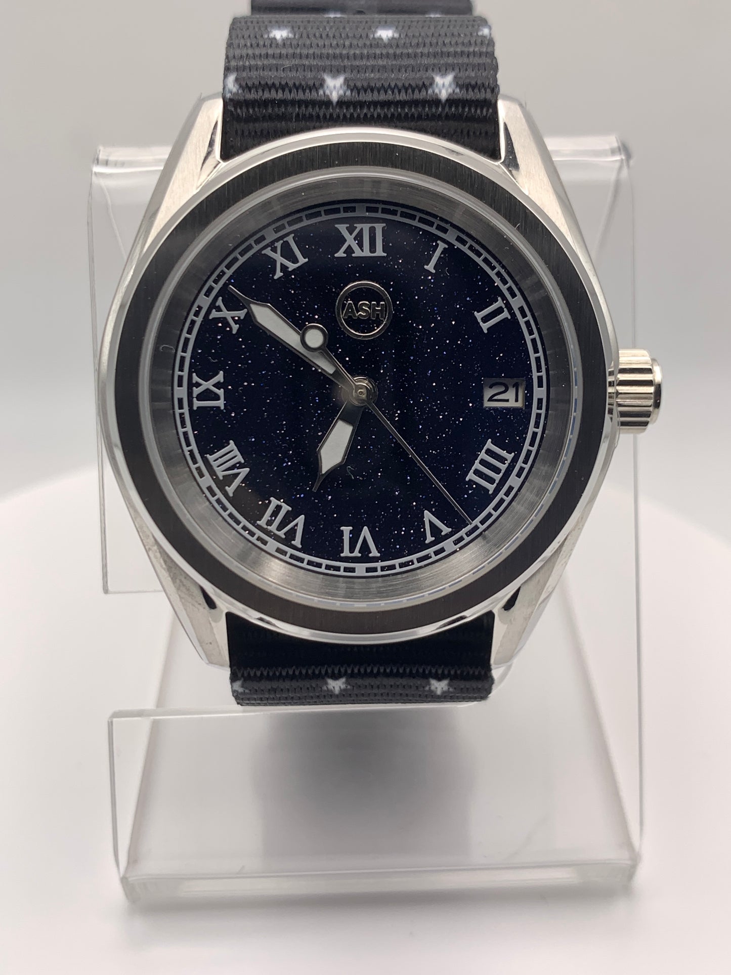 Sagan. 38mm Stainless Steel. Sapphire crystal. Seiko NH35.