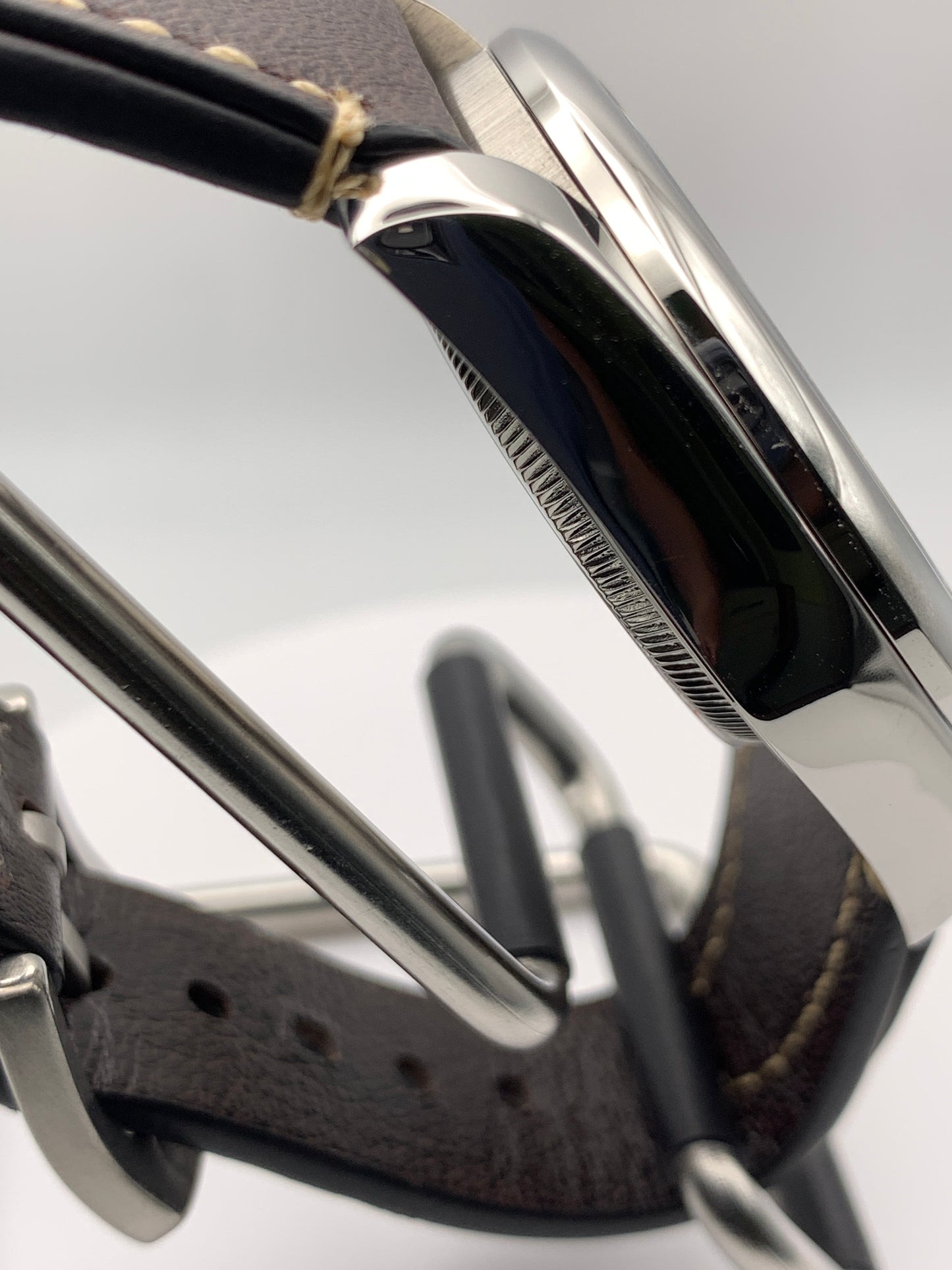 Sunny 1.1 - 36mm Stainless steel case. Sapphire crystal.  Seiko NH38.