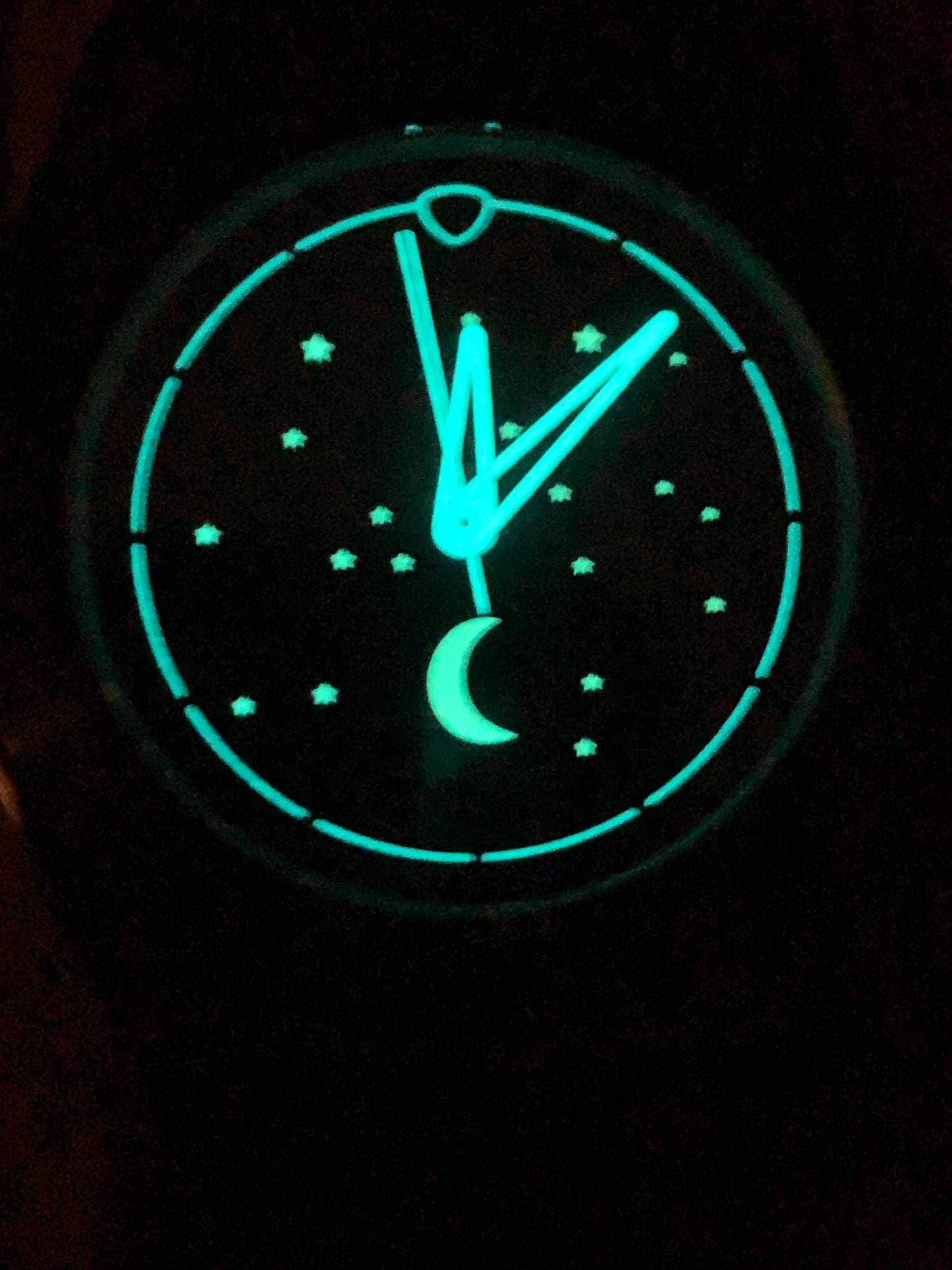 Stars and moon. PVD case and bracelet.