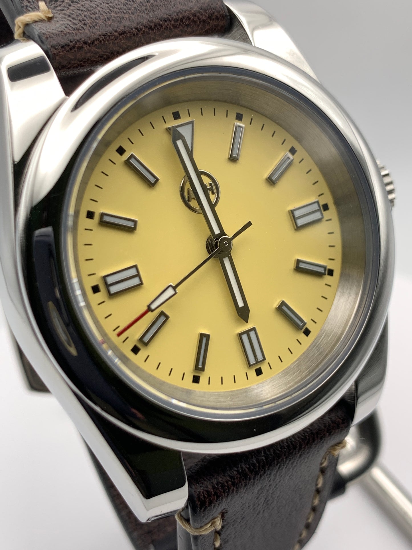 Sunny 1.1 - 36mm Stainless steel case. Sapphire crystal.  Seiko NH38.