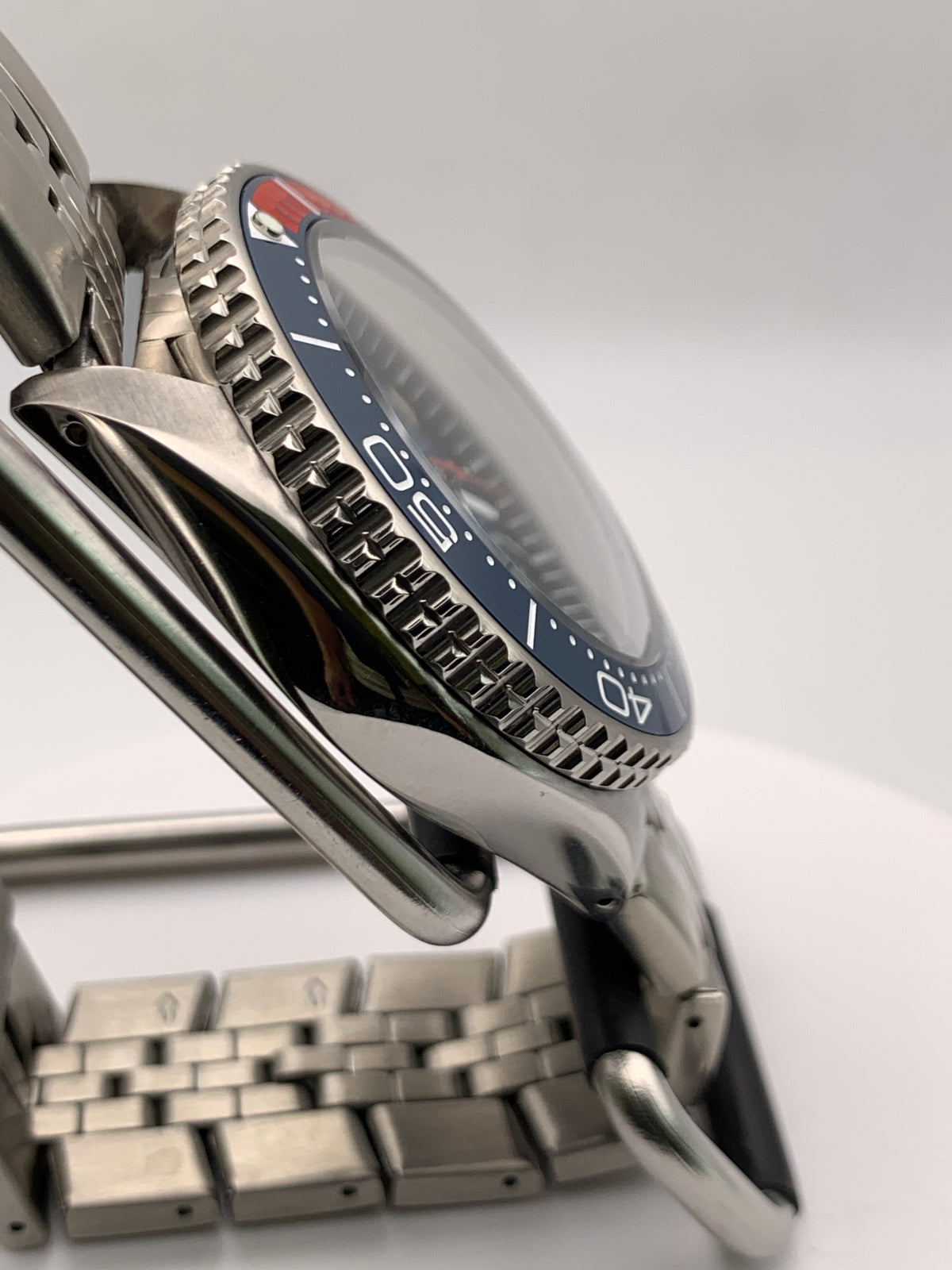 TRT - client custom. 42mm stainless steel cushion case. Sapphire crystal. Seiko NH35.