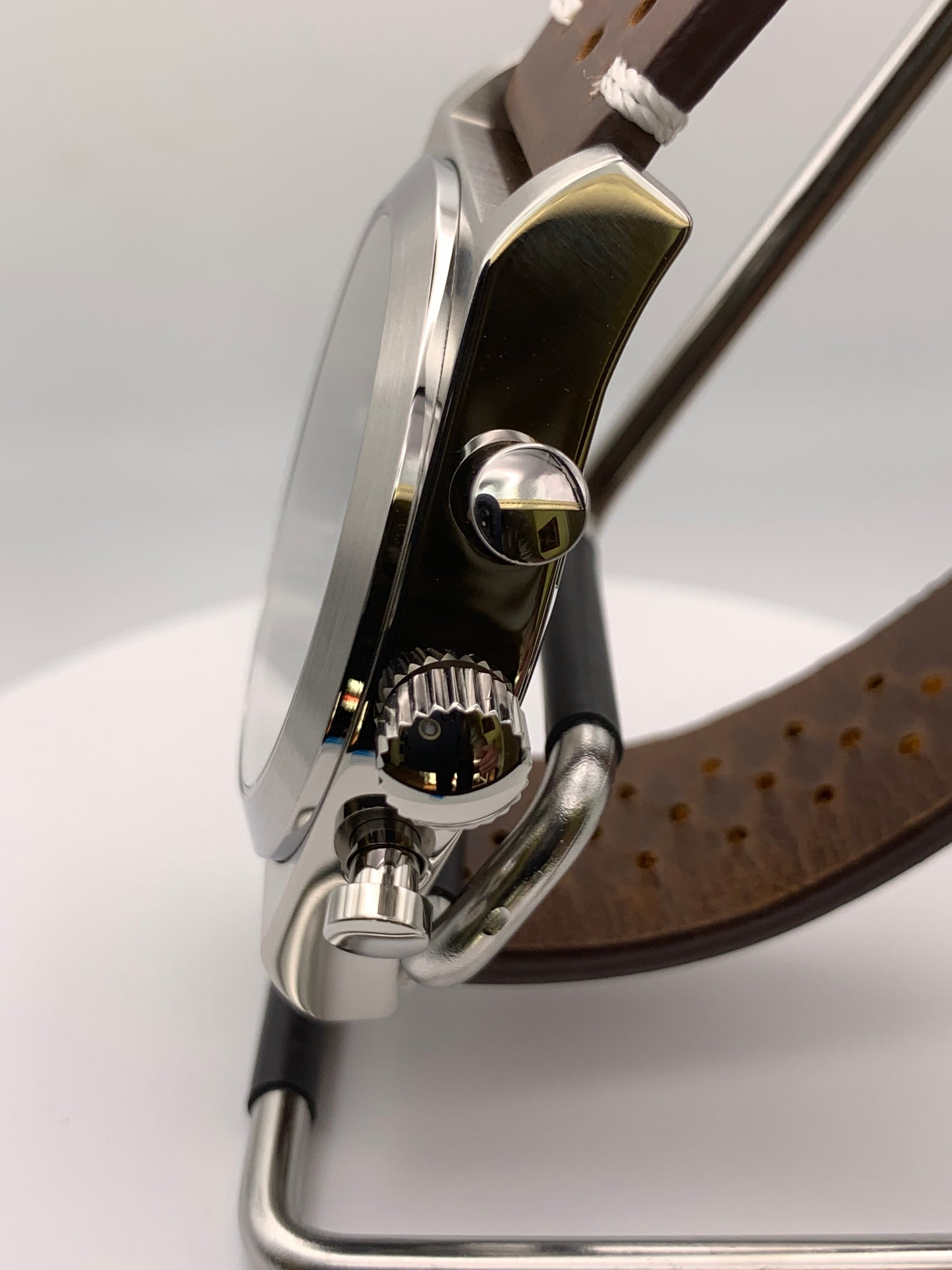 Titan. 46mm Pilot Chronograph. Sapphire crystal. Miyota 0S00.