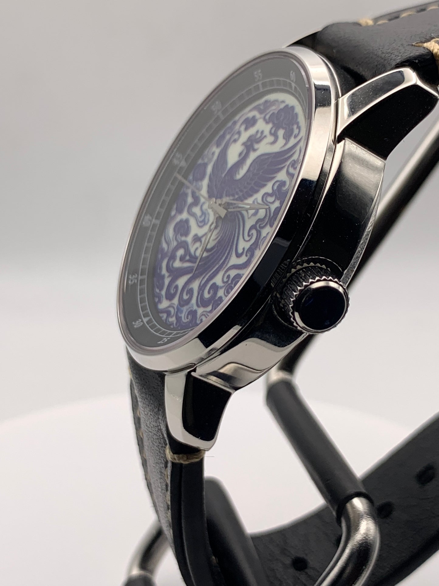 Apotheosis - 38mm stainless steel case. Lumed dial. Sapphire crystal. Seiko NH38.
