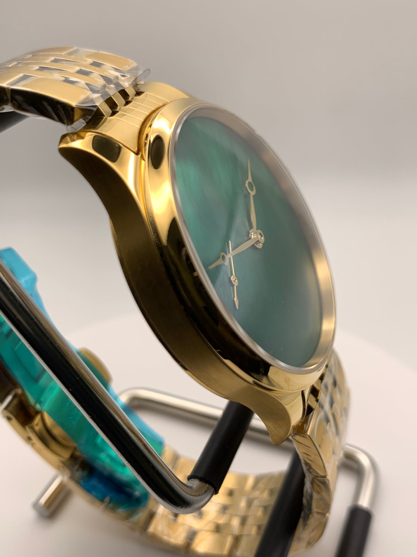 Spring Island. 41mm 18k plated stainless steel case. Sapphire crystal