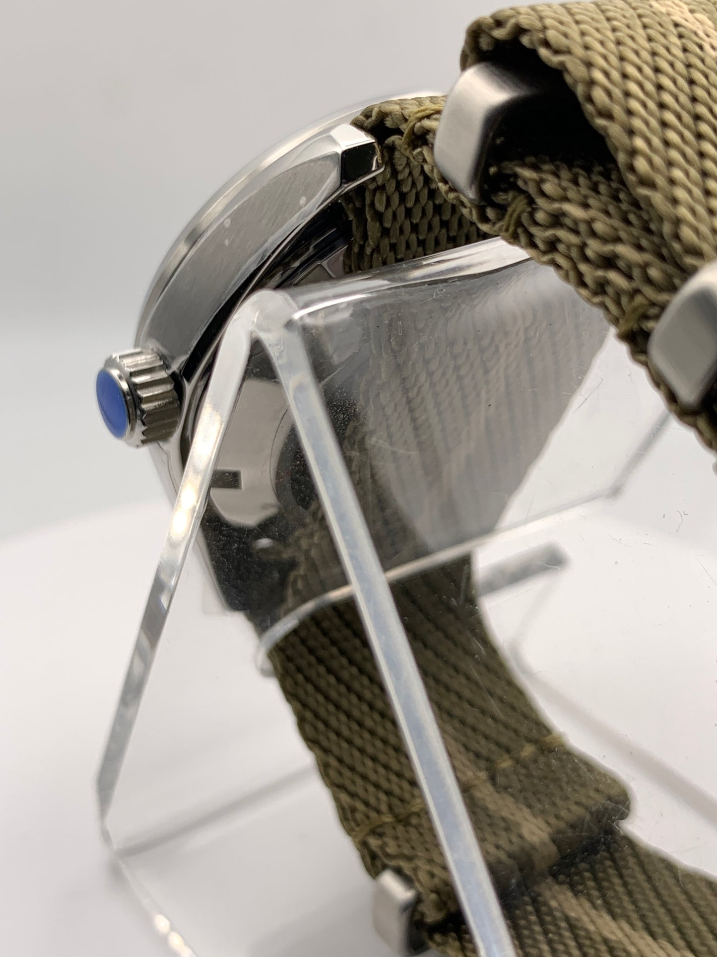 Ithilien. 38mm Stainless steel case. Sapphire crystal. Seiko NH35.