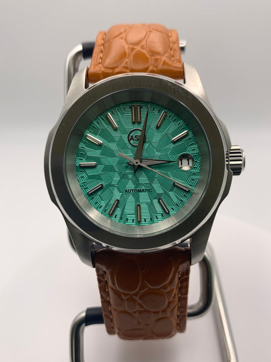 V’ger. 40mm Stainless steel. Sapphire crystal. Seiko NH35.