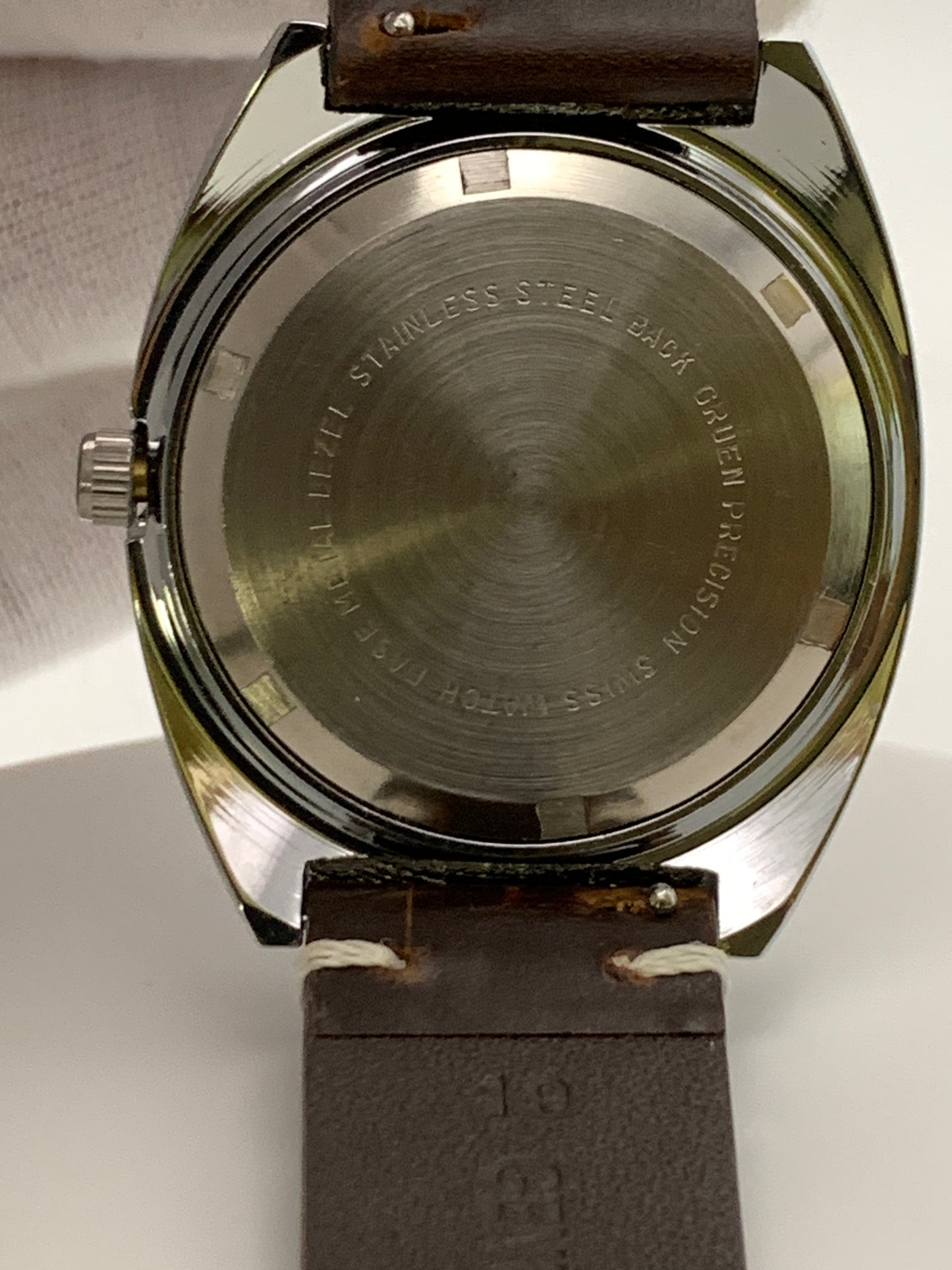 Neo-vintage collection. NOS 36mm Gruen case marriage. California dial.