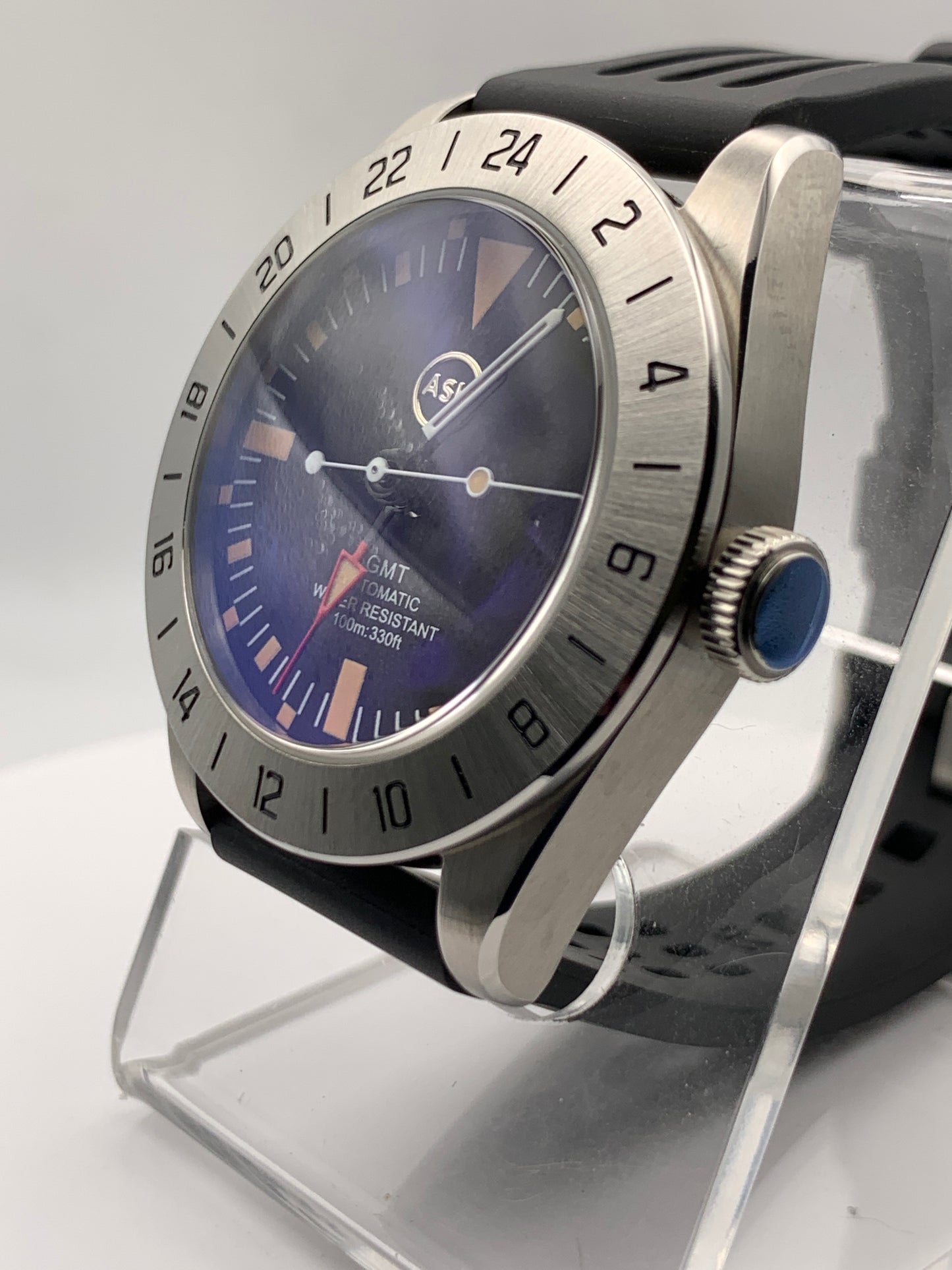 Vibe 1655 version 1.1 - 40mm Stainless steel GMT case. Sapphire crystal. NH34 movement.