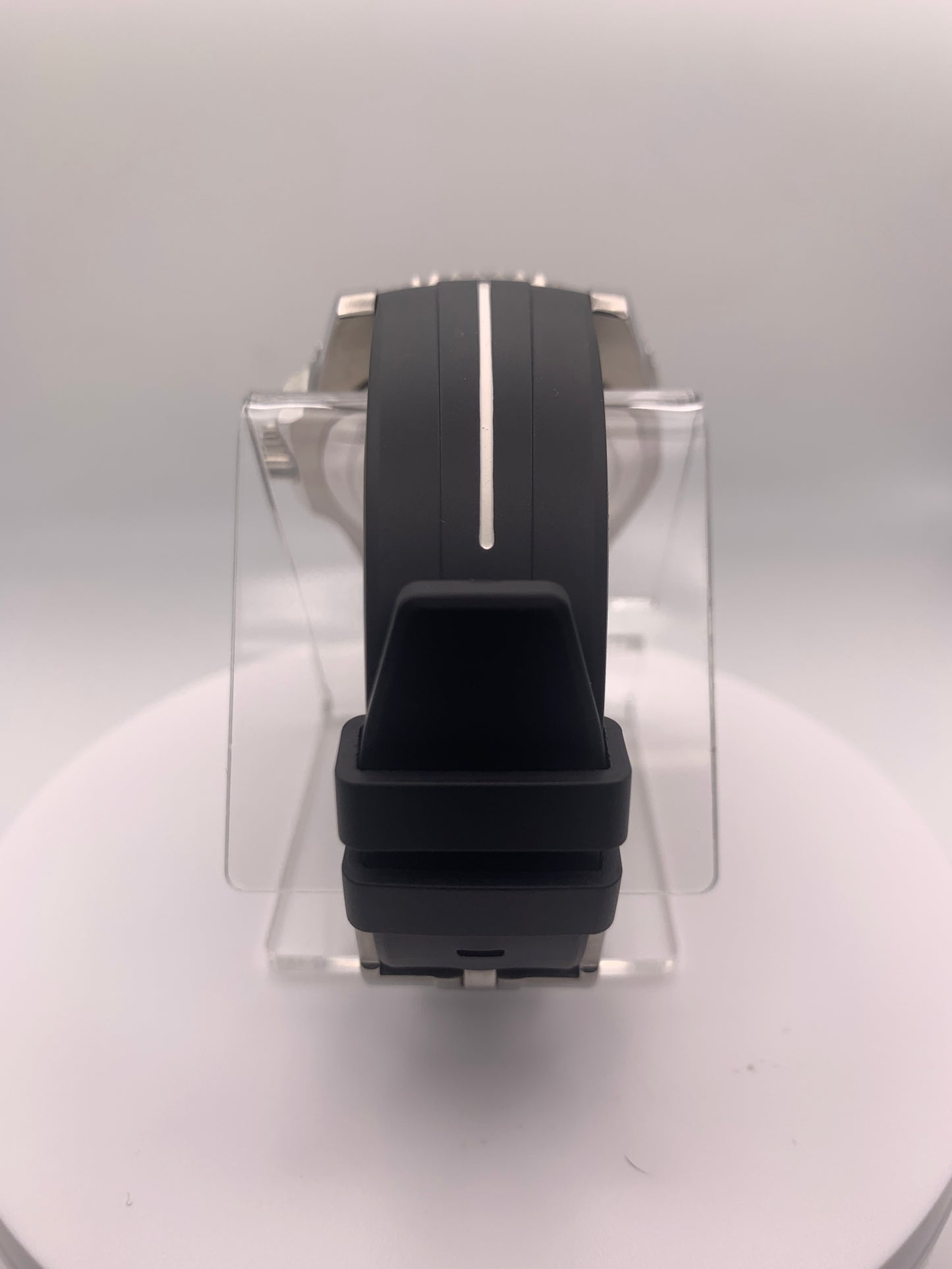 Swirlwind. 41mm Stainless steel case. Sapphire crystal. NH38 automatic. 120 click unidirectional bezel.