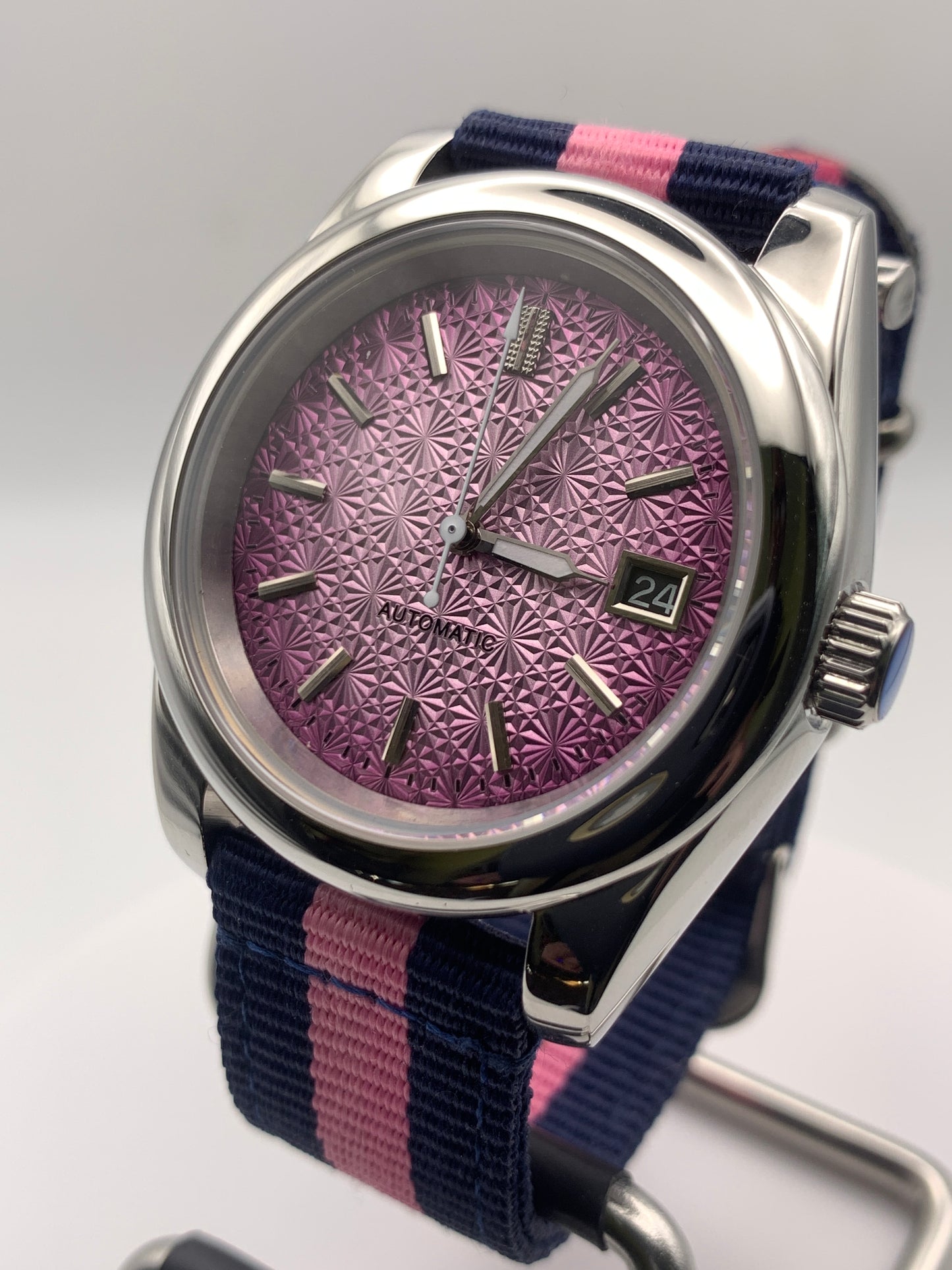 Charlotte. 39mm Stainless steel. Sapphire crystal. Seiko NH35.