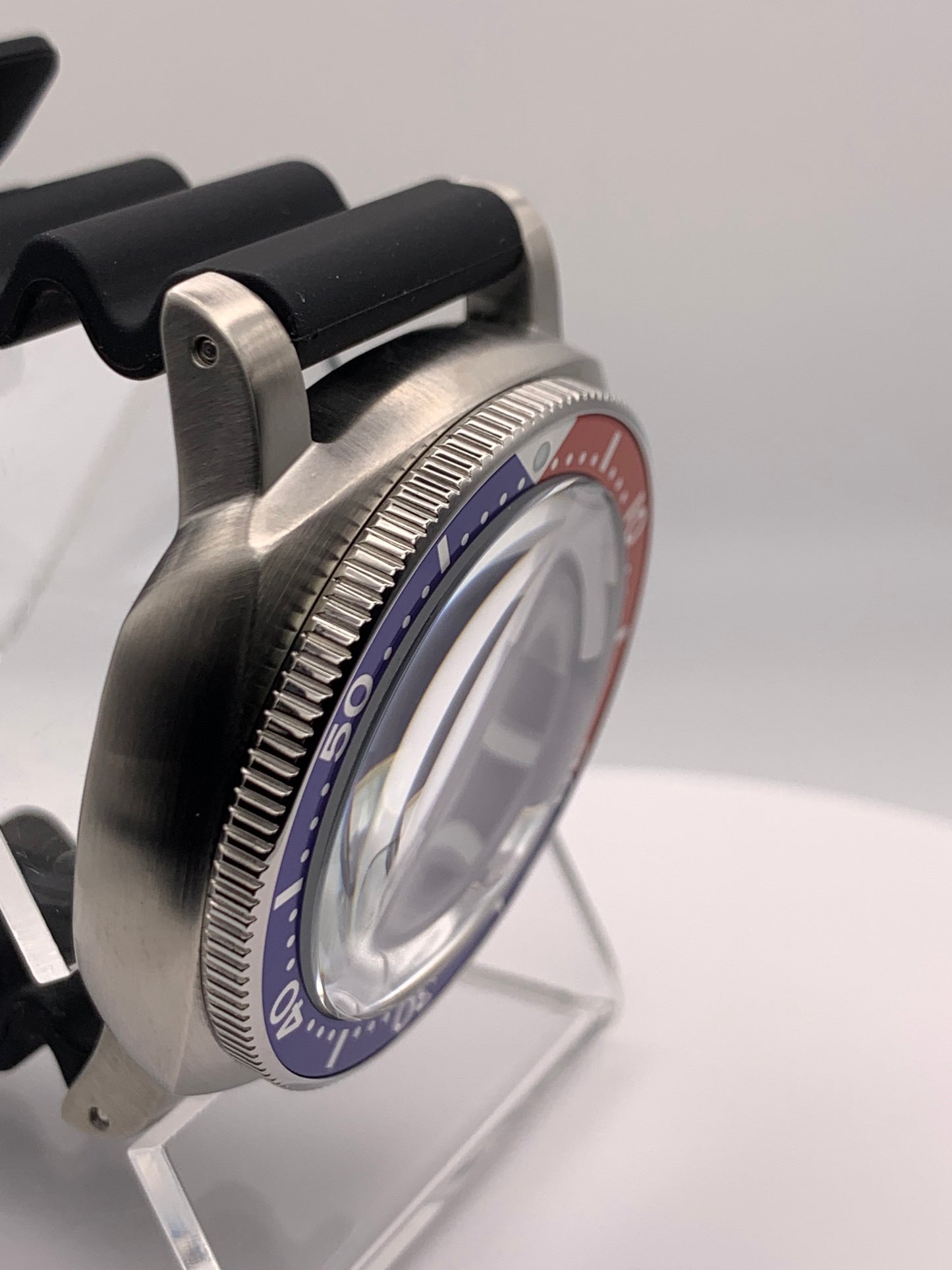 42mm Sport watch. Pepsi bezel. NH36 automatic movement.