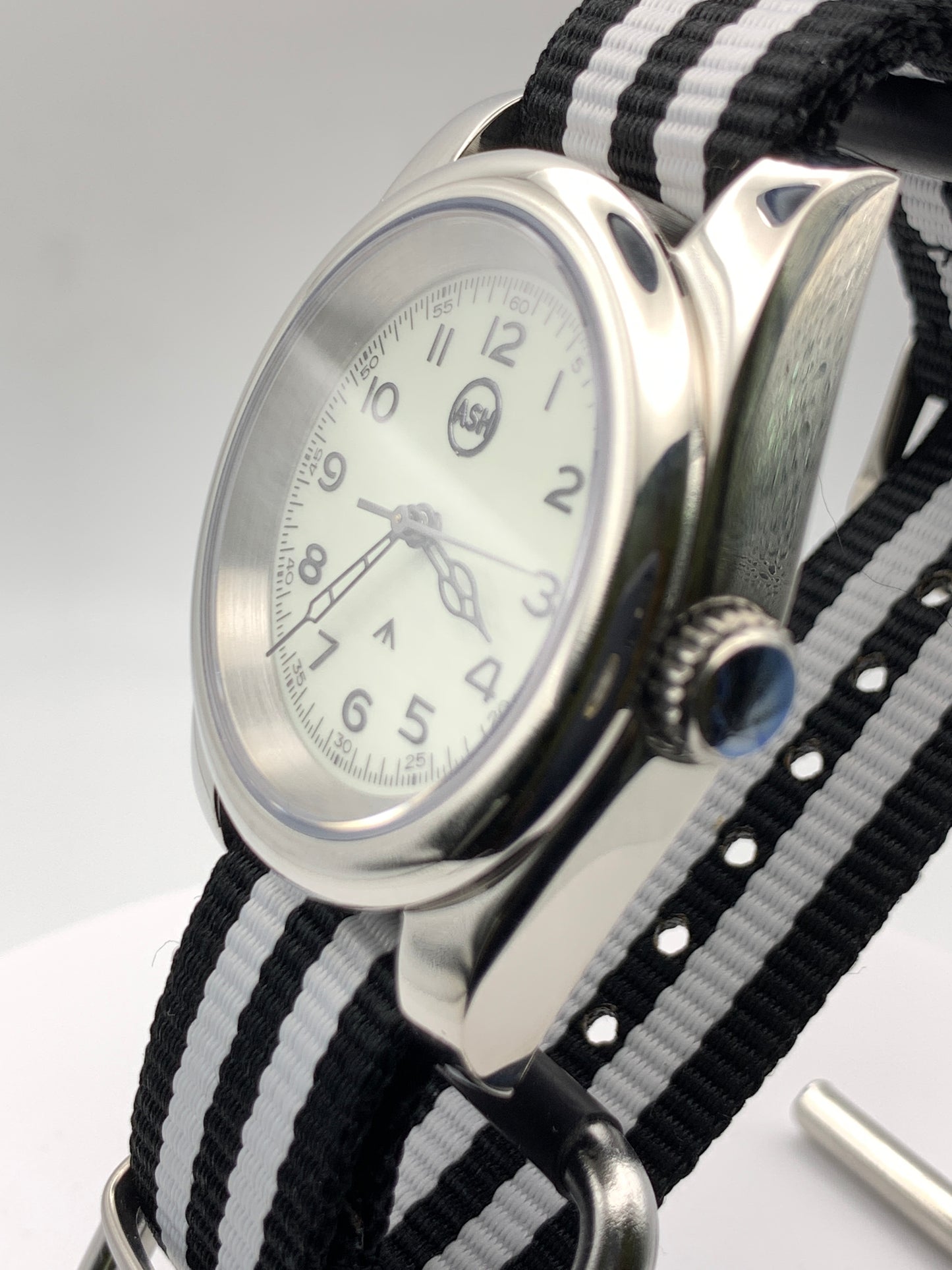 SR-71.  39mm stainless steel case. Sapphire crystal. Lumed dial. Seiko NH38.