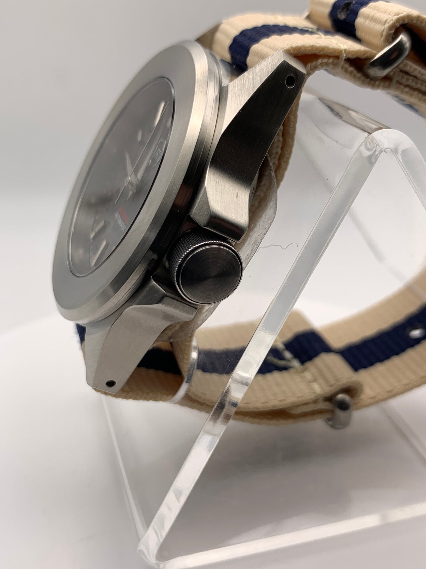 Ghost Fleet. 40mm brushed stainless steel case. Sapphire crystal. Seiko NH35.