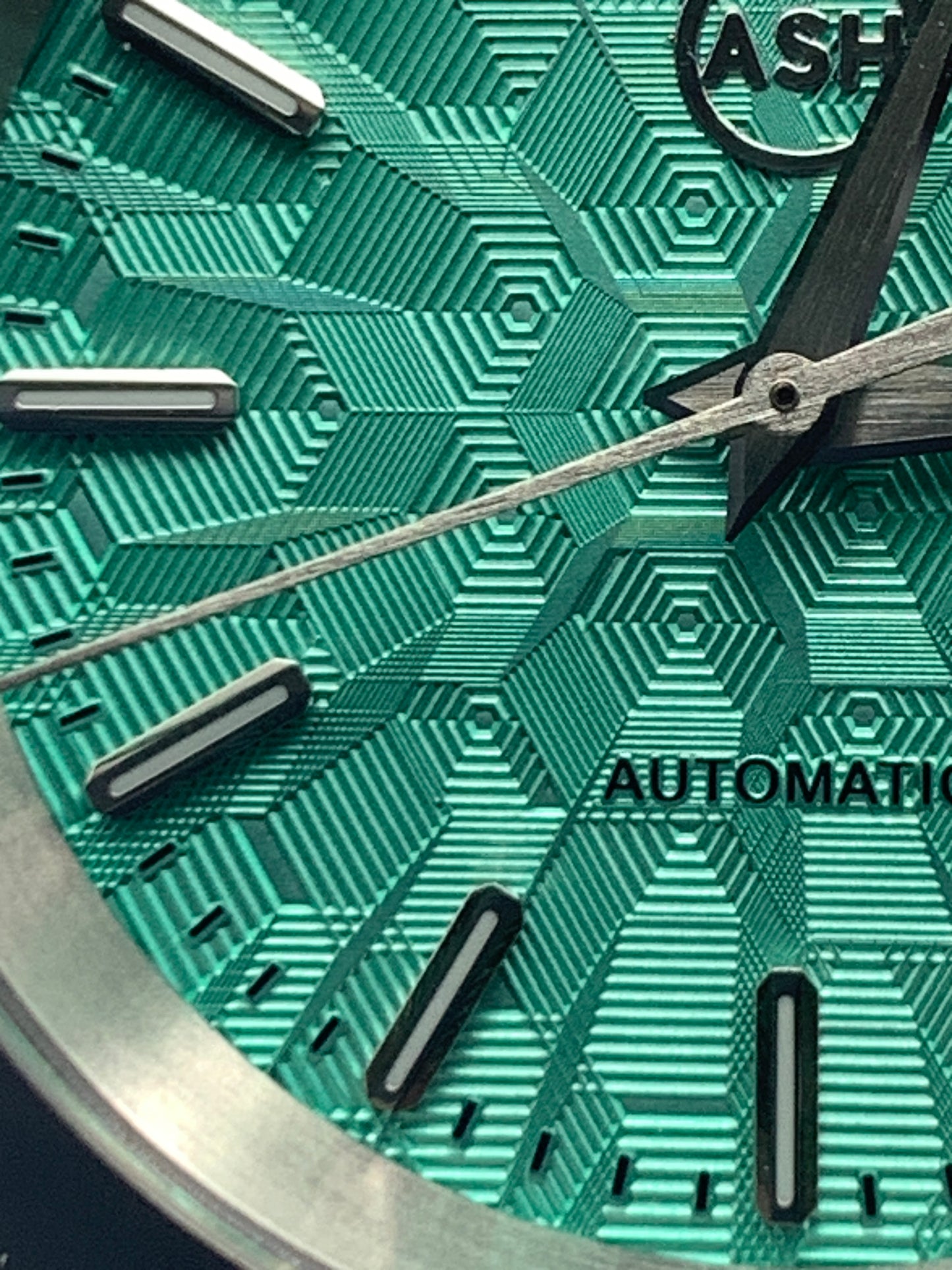 V’ger. 40mm Stainless steel. Sapphire crystal. Seiko NH35.