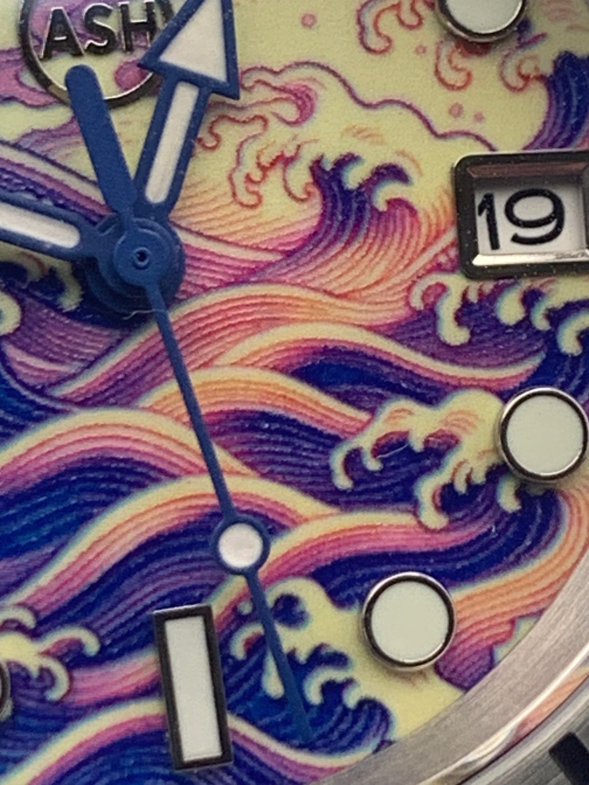 Tempest. 40mm Stainless steel cushion case. Sapphire crystal. Lumed dial. Seiko NH35.